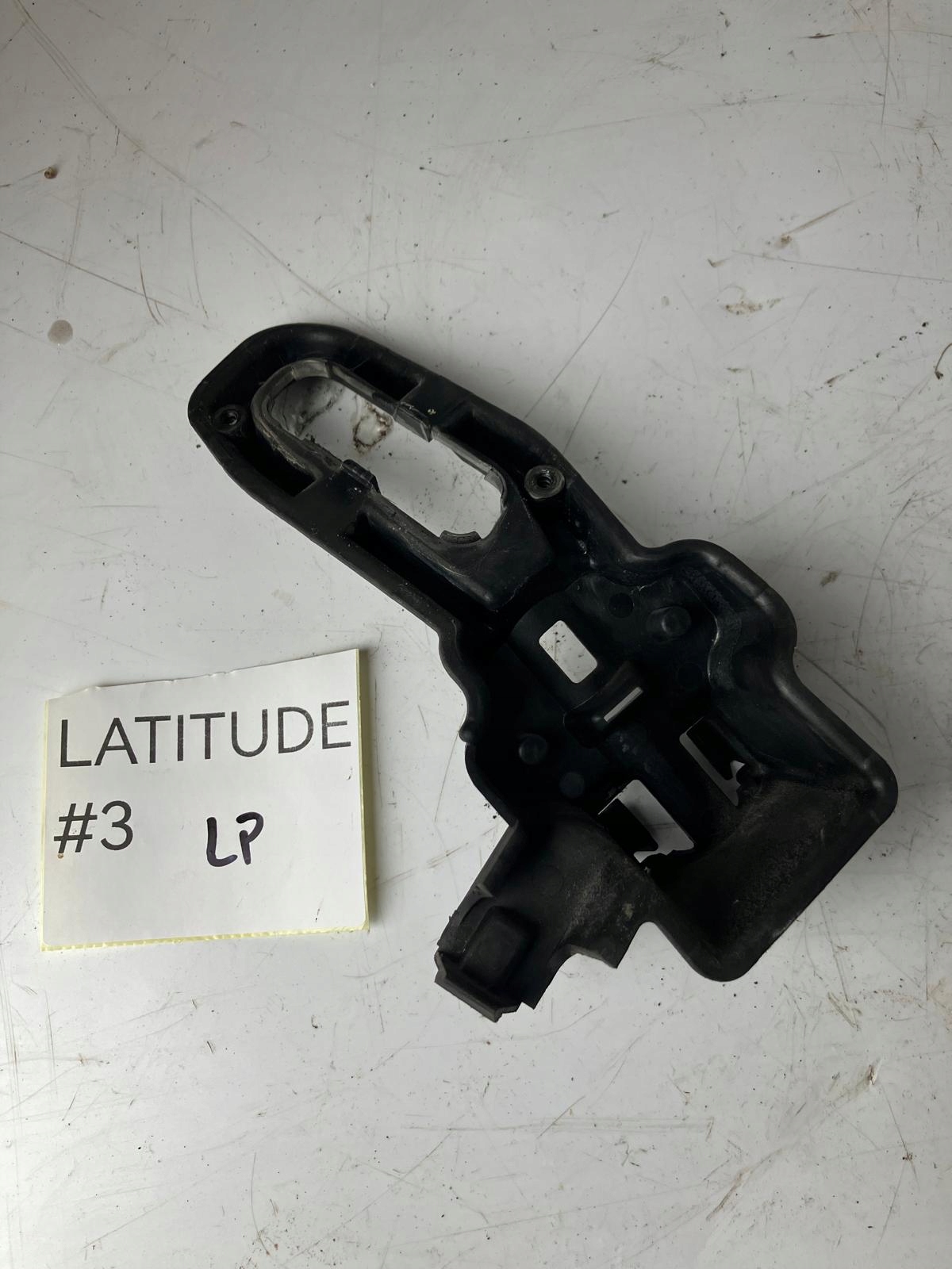 holder console of the washer left front RENAULT LATITUDE 286429325R