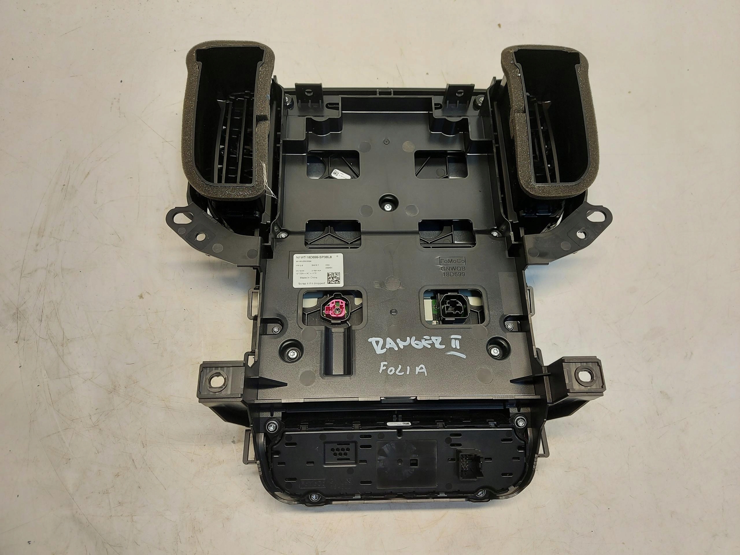 Ford Ranger VI 6 AMAROK II PANEL EKRAN display IDEALNY