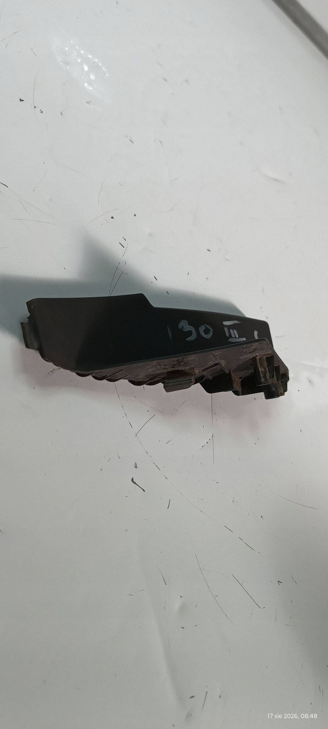 corner under the window right front front HYUNDAI I30 III 17-24R