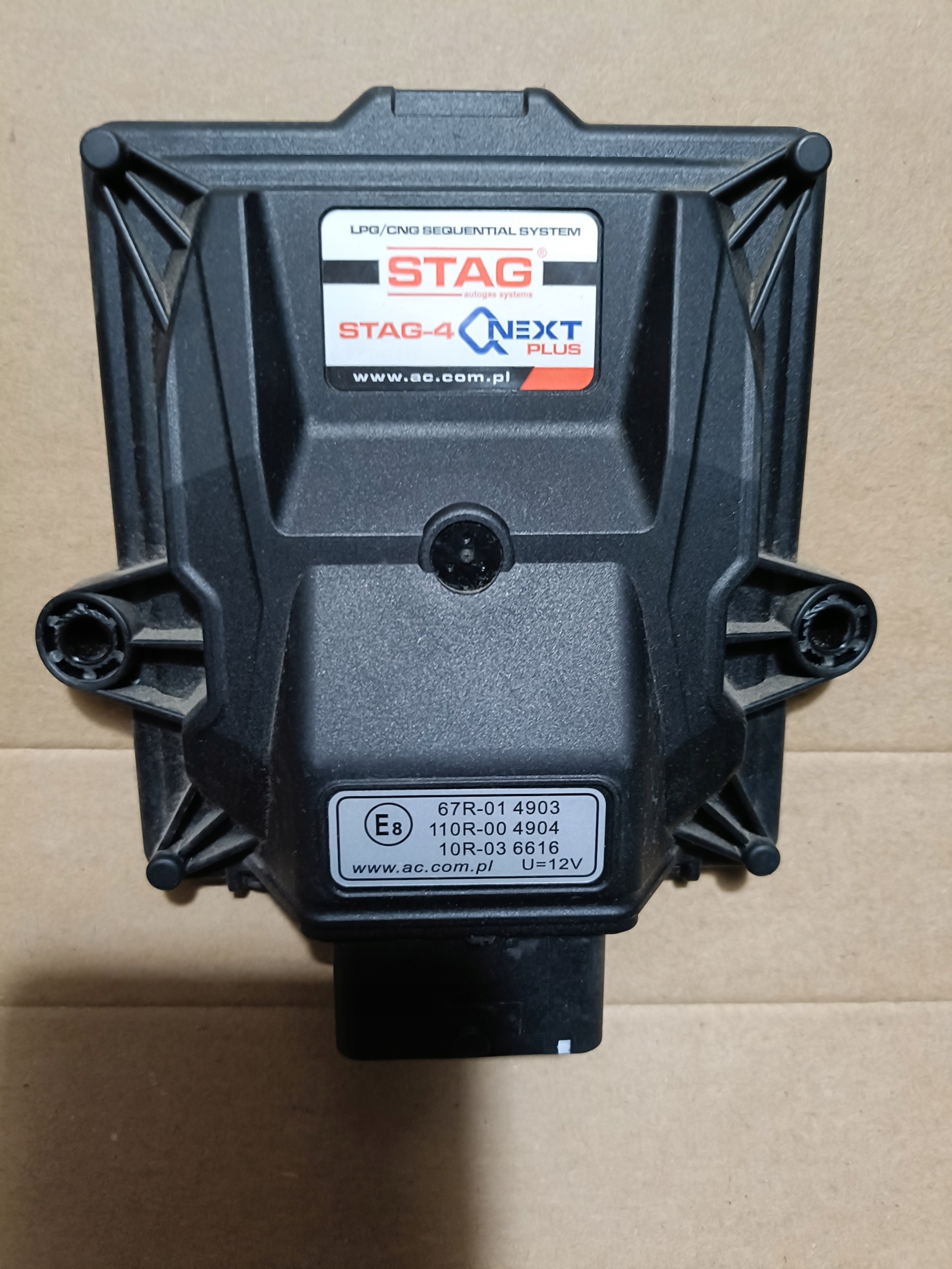 unité de commande électronique uce Stag-4 Qnext positif