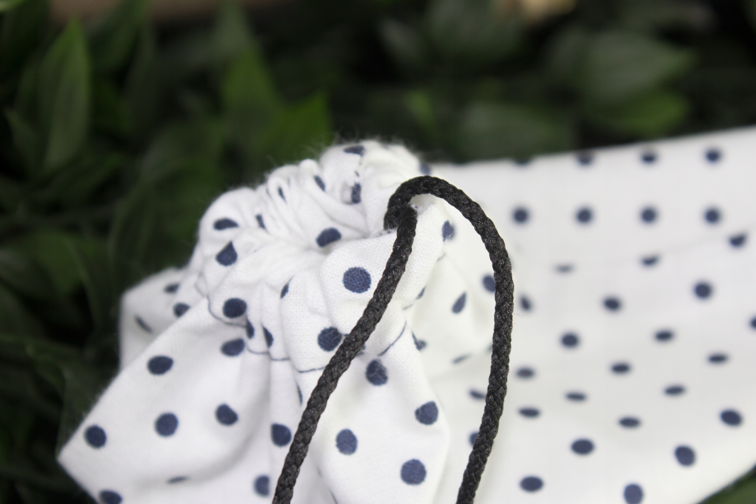 Woreczek BAWEŁNIANY biały w kropki CIENKI EKO Materiał materiałowa