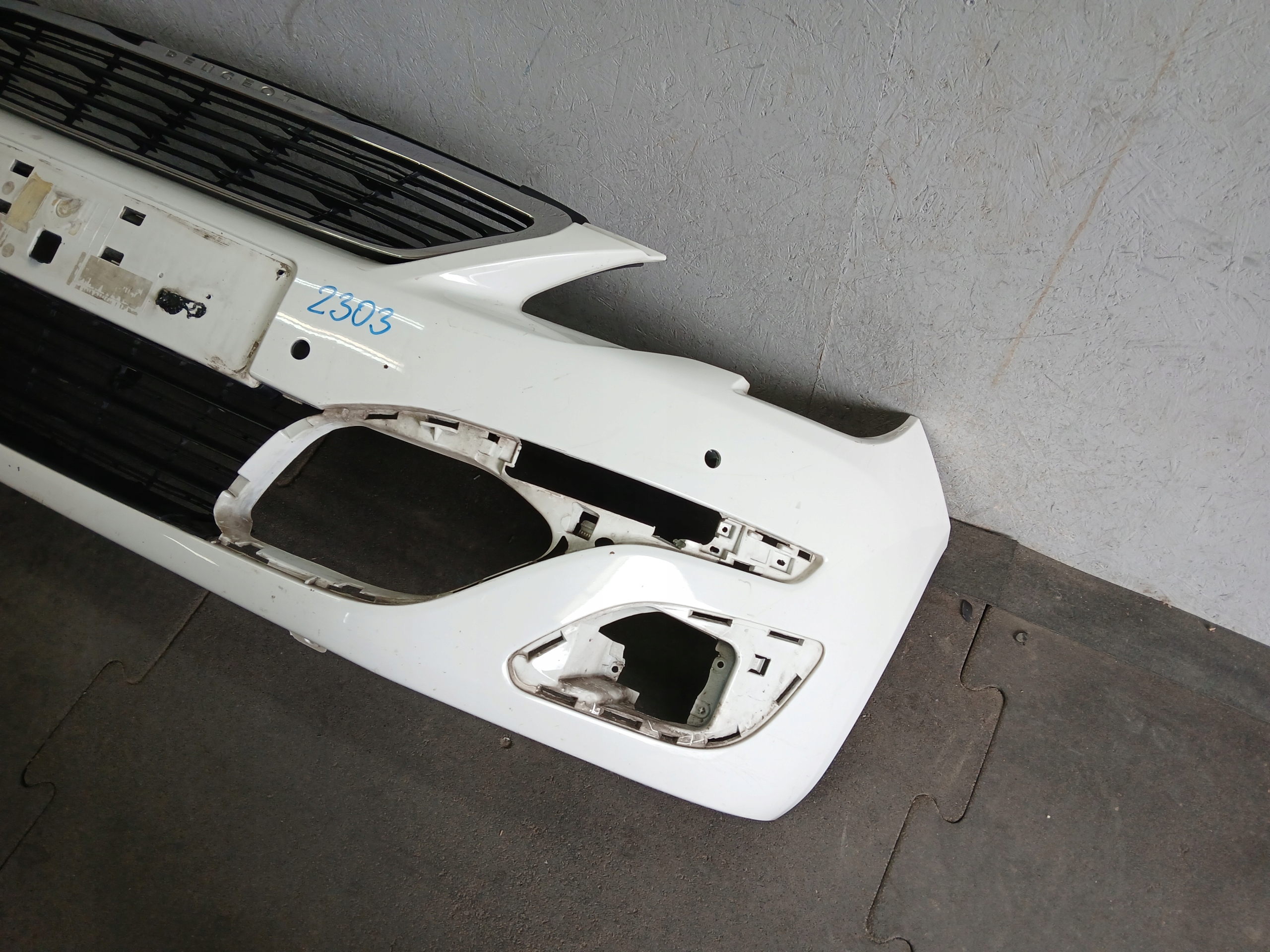 bumper front PEUGEOT 308 T9 14