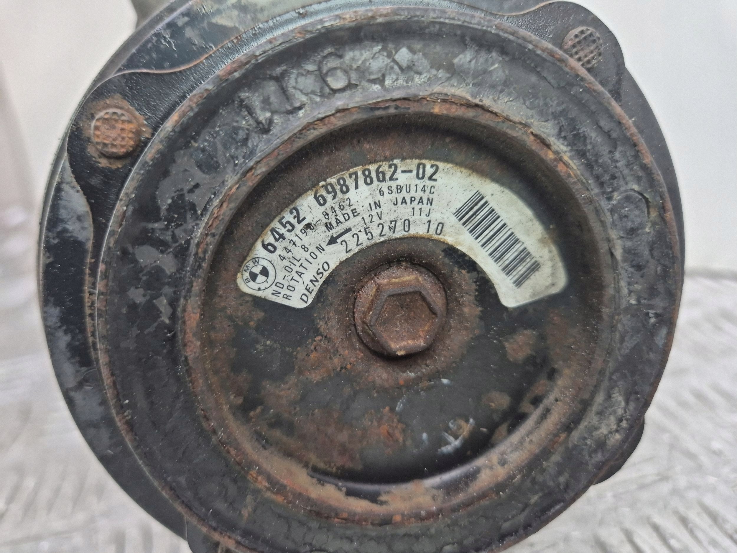 BMW 1 E81 E87 118d klimakompressor 6987862 N47D20A