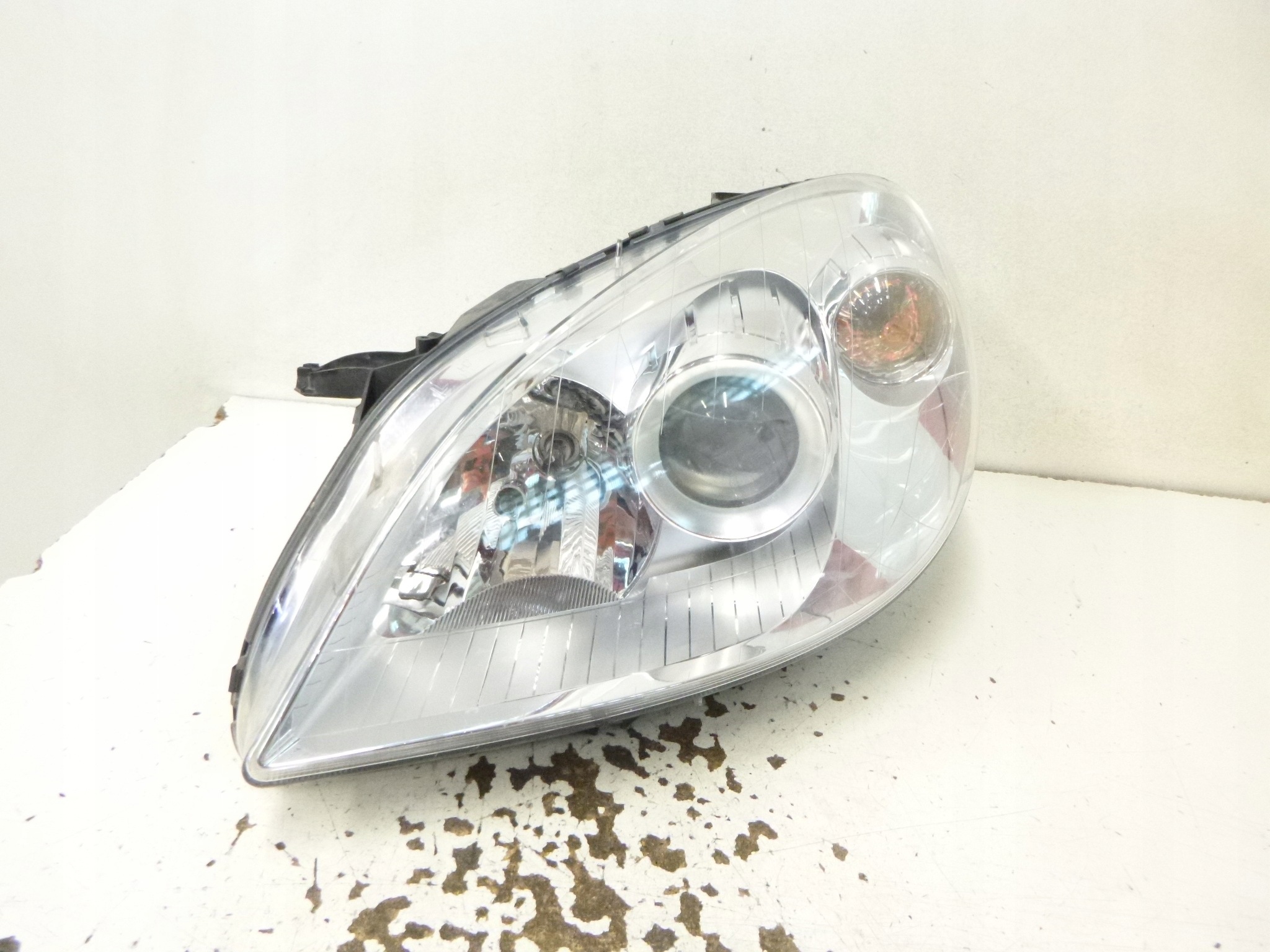 light front left MERCEDES B KLASA W245 A 1698201861 2008r.