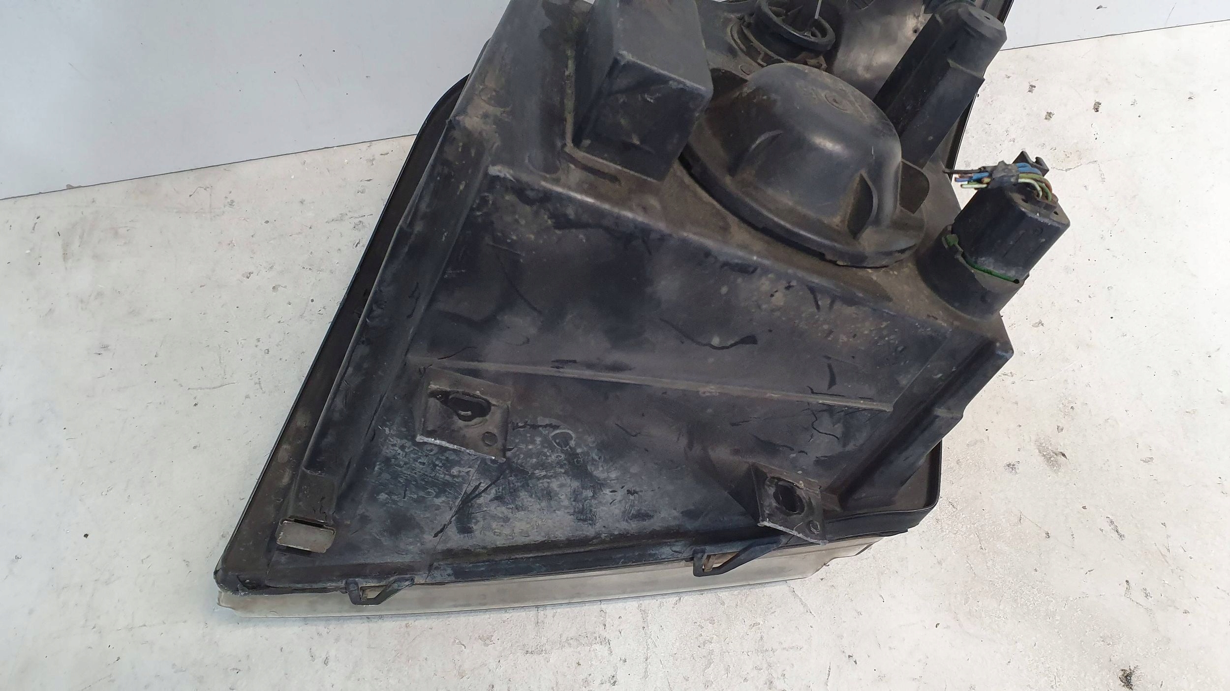light front right 2T1-13006-AE FORD TRANSIT CONNECT 02