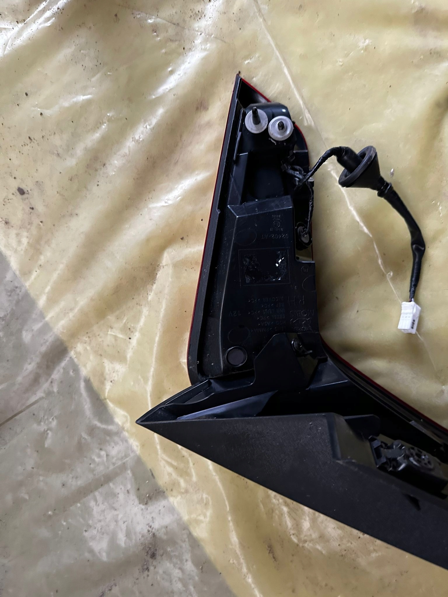 задний фонарь NIRO II