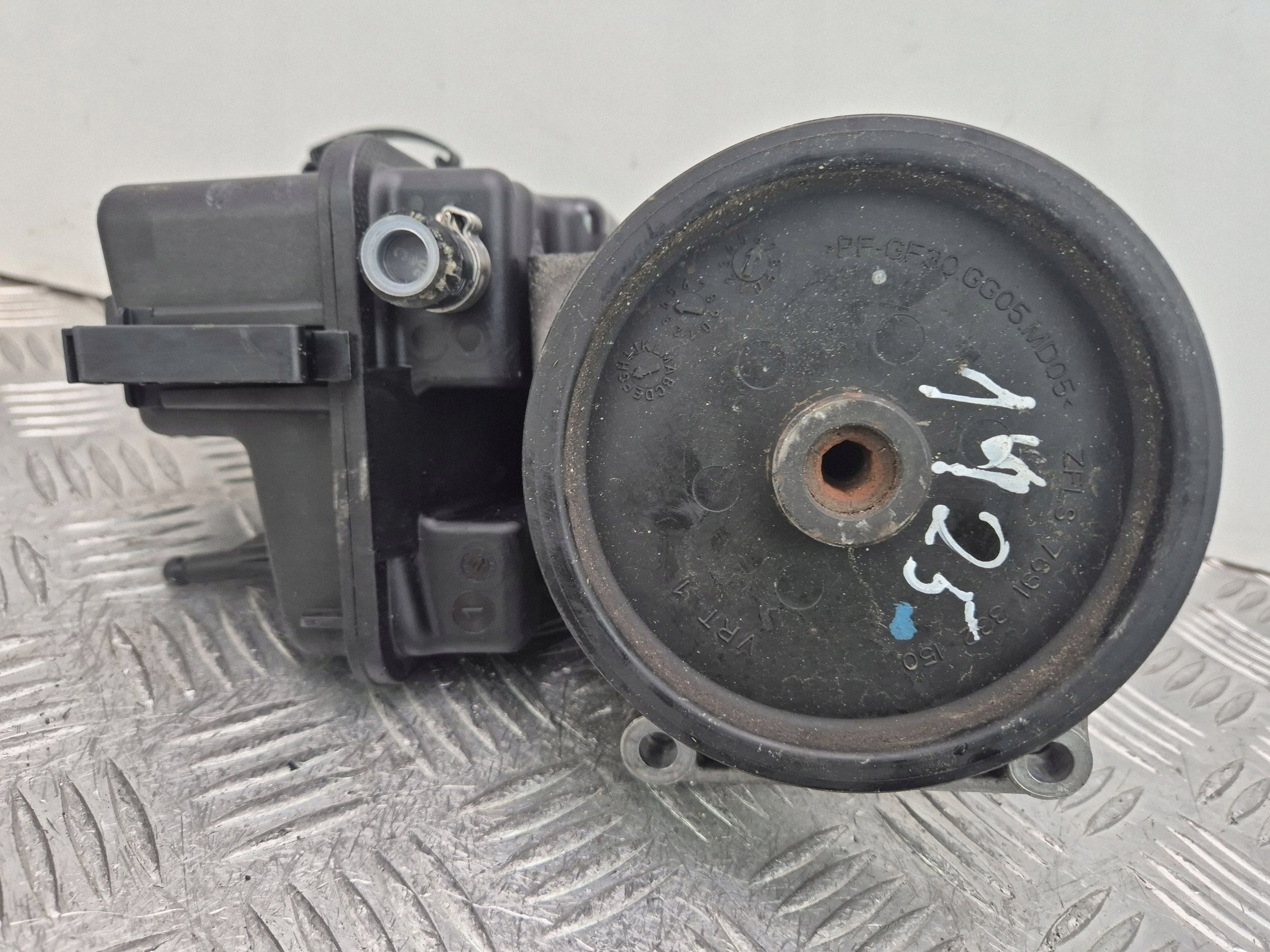 Mercedes C250 CDI W204 servo pump 0064661501