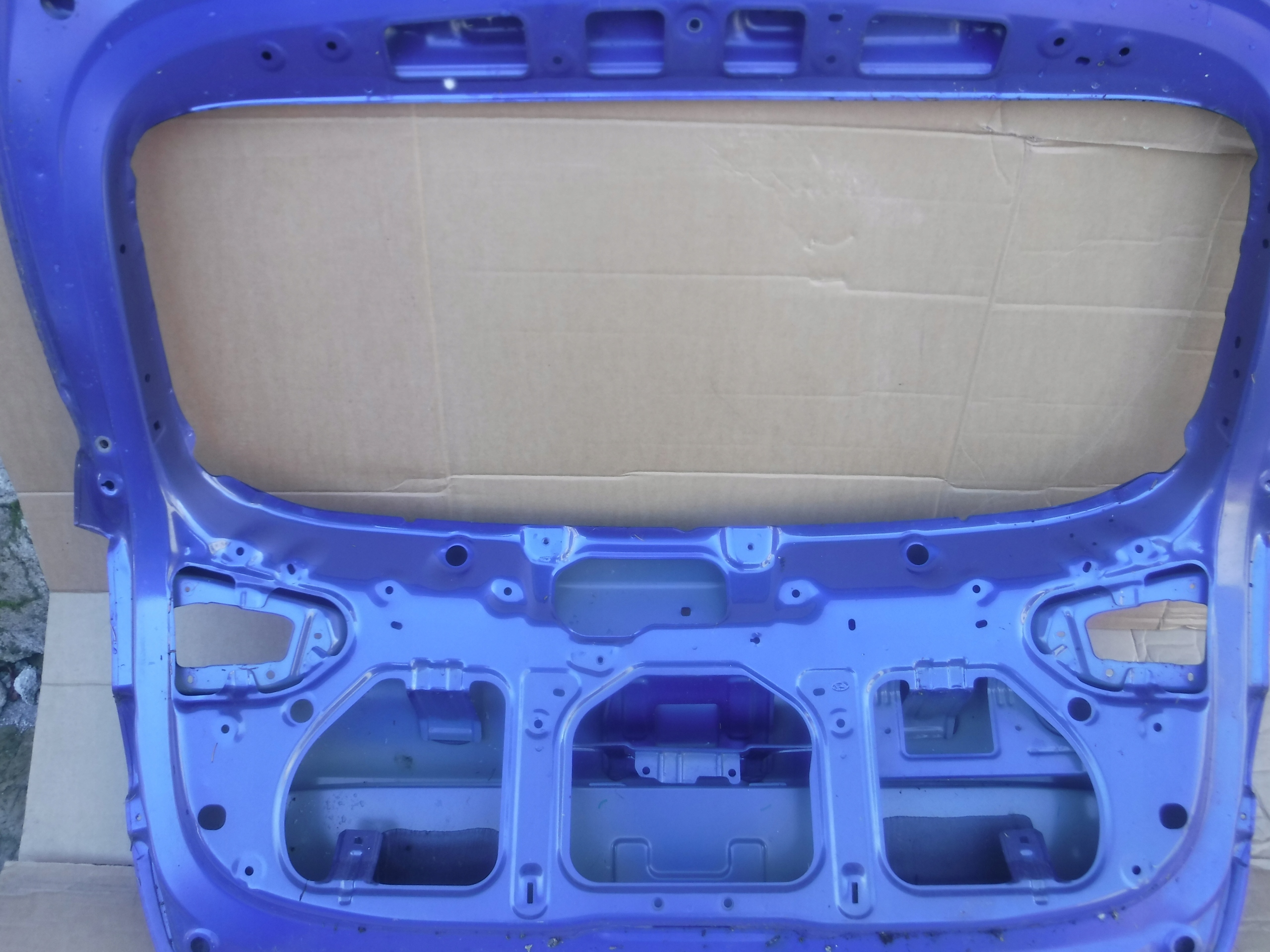 HYUNDAI i30 II rear part rear trunk door