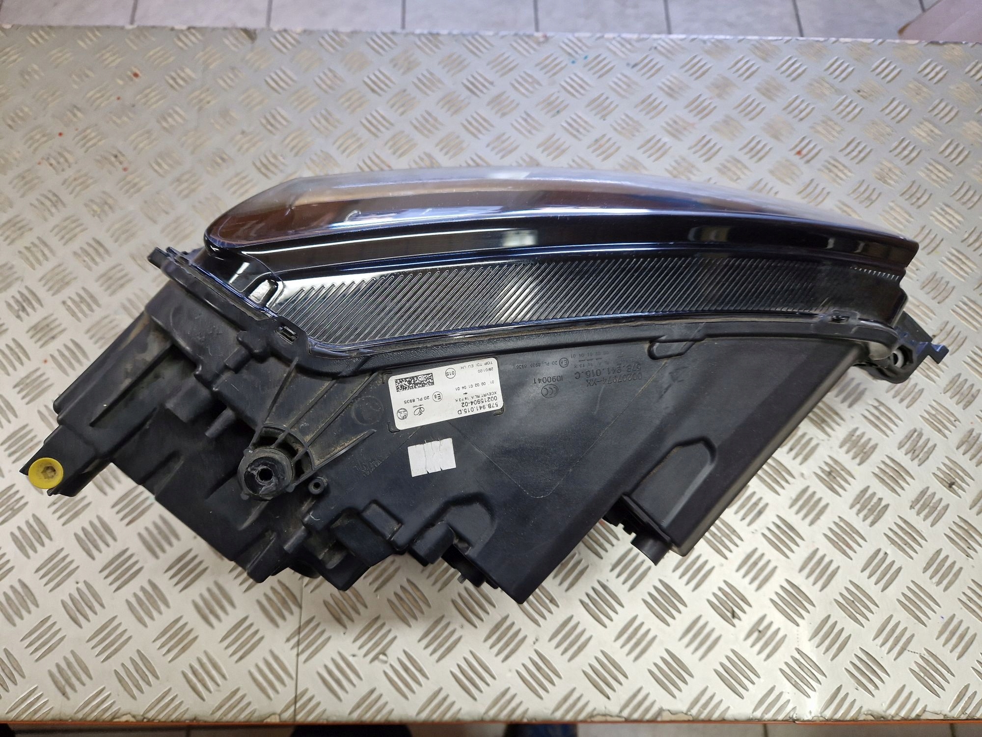 light left front FULL LED SKODA KAROQ 2017R->