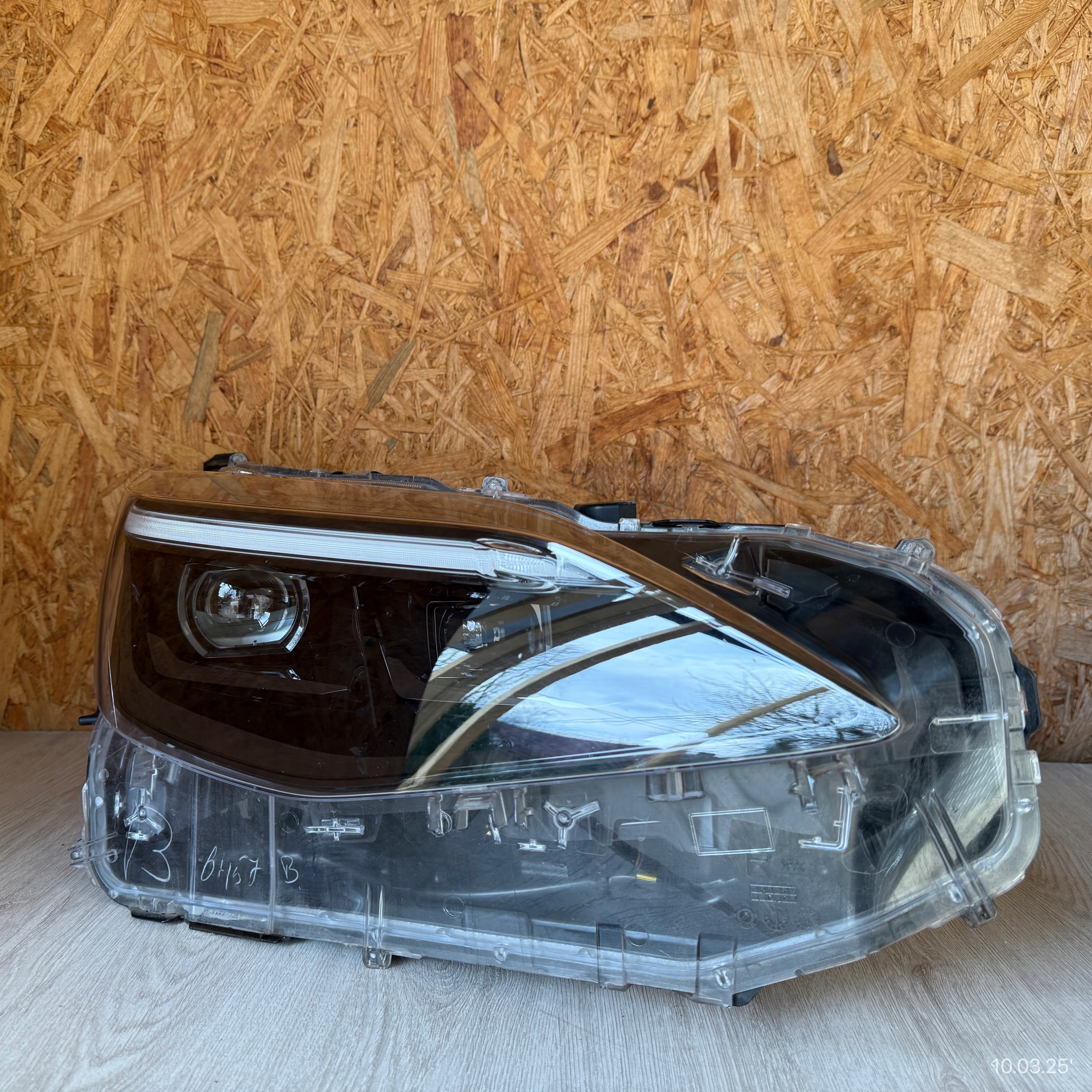 light left right lights front KOMPLET TOYOTA YARIS CROSS FULL LED