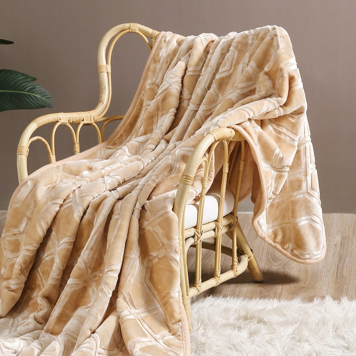 Koc Tłoczony 160x200 Akrylowy VITO beż Długość 200 cm