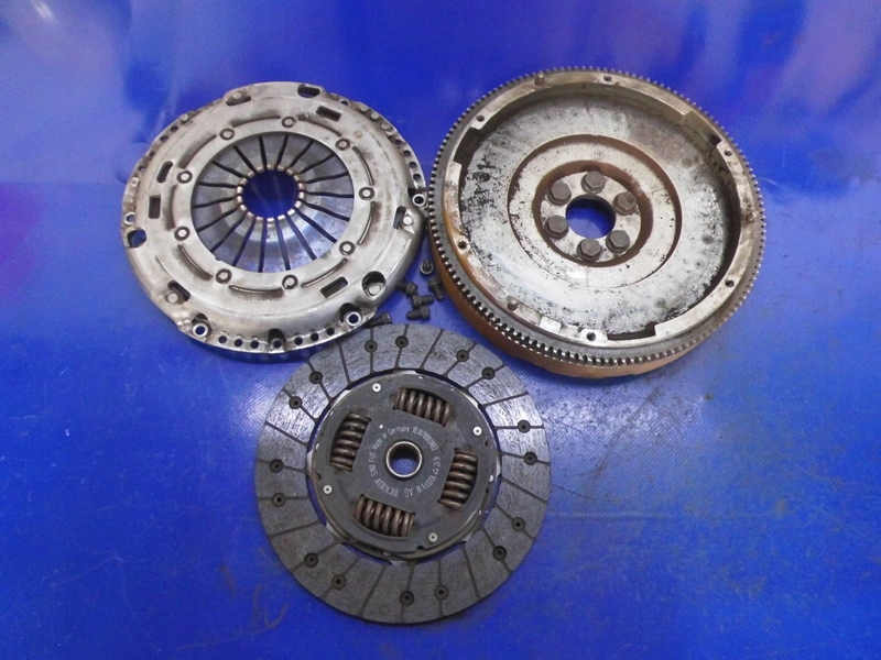 disc 7.5MM pressure plate 1.4TSI PASSAT B7 GOLF VI A3