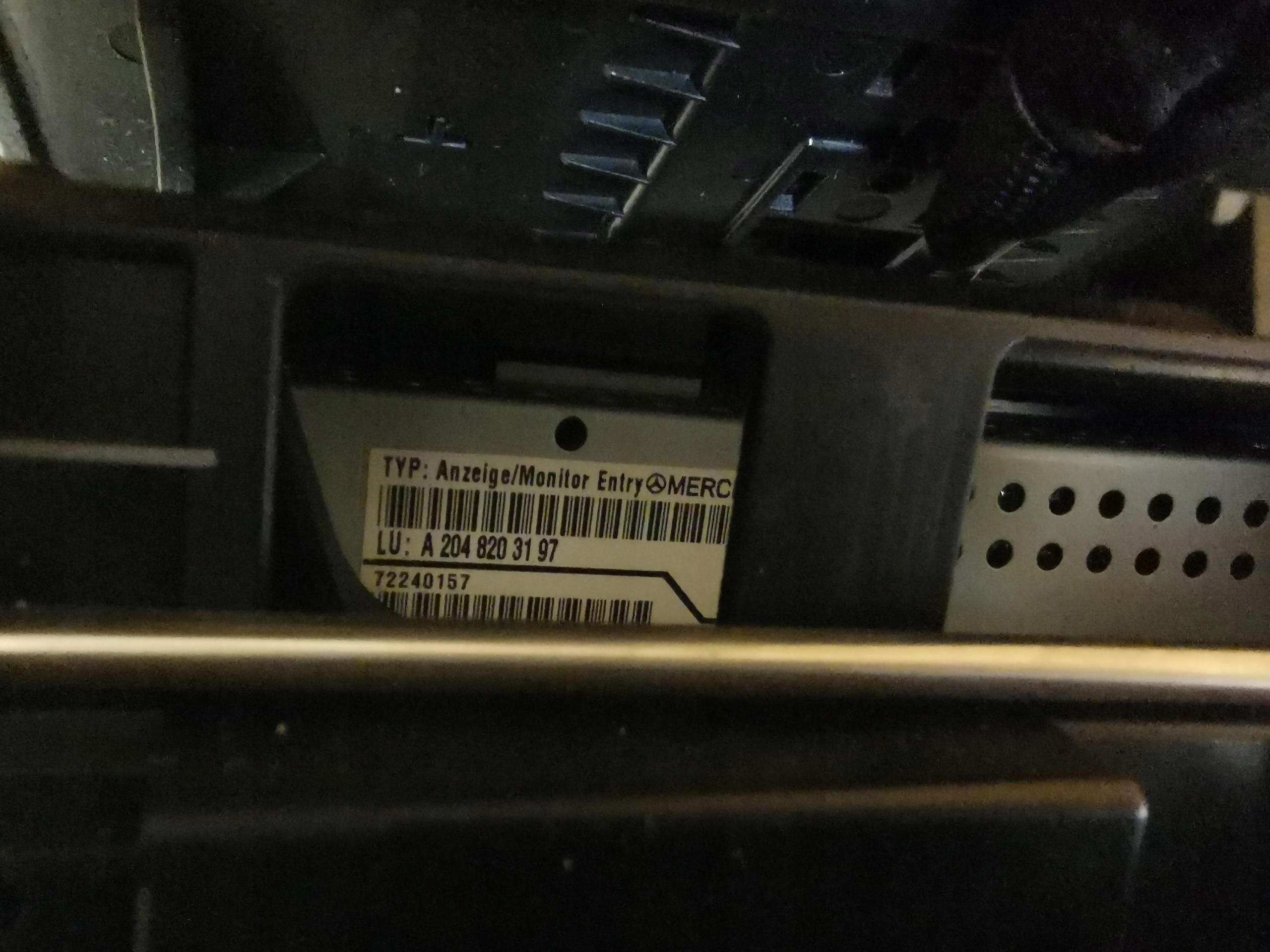 display navigation devices MERCEDES C-KLASA W204 07-14