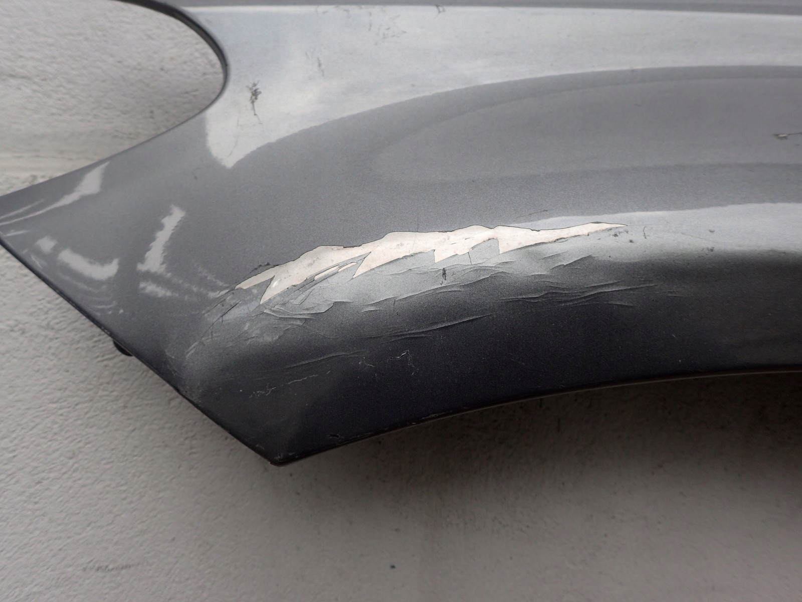 fender left front front MERCEDES C KLASA 205