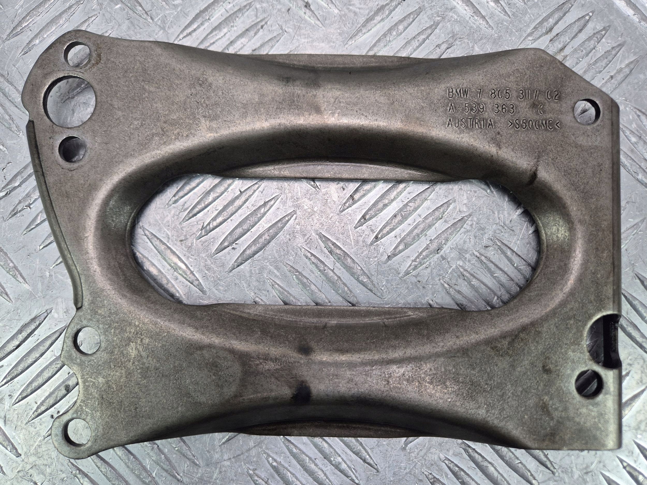 Blech Unterbodenschutz Blende Abdeckung BMW X5 E70 30d 7805317 N57D30A