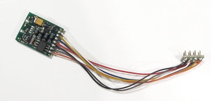 Jízdní dekodér pro lokomotivy DCC 8-pin, 56122