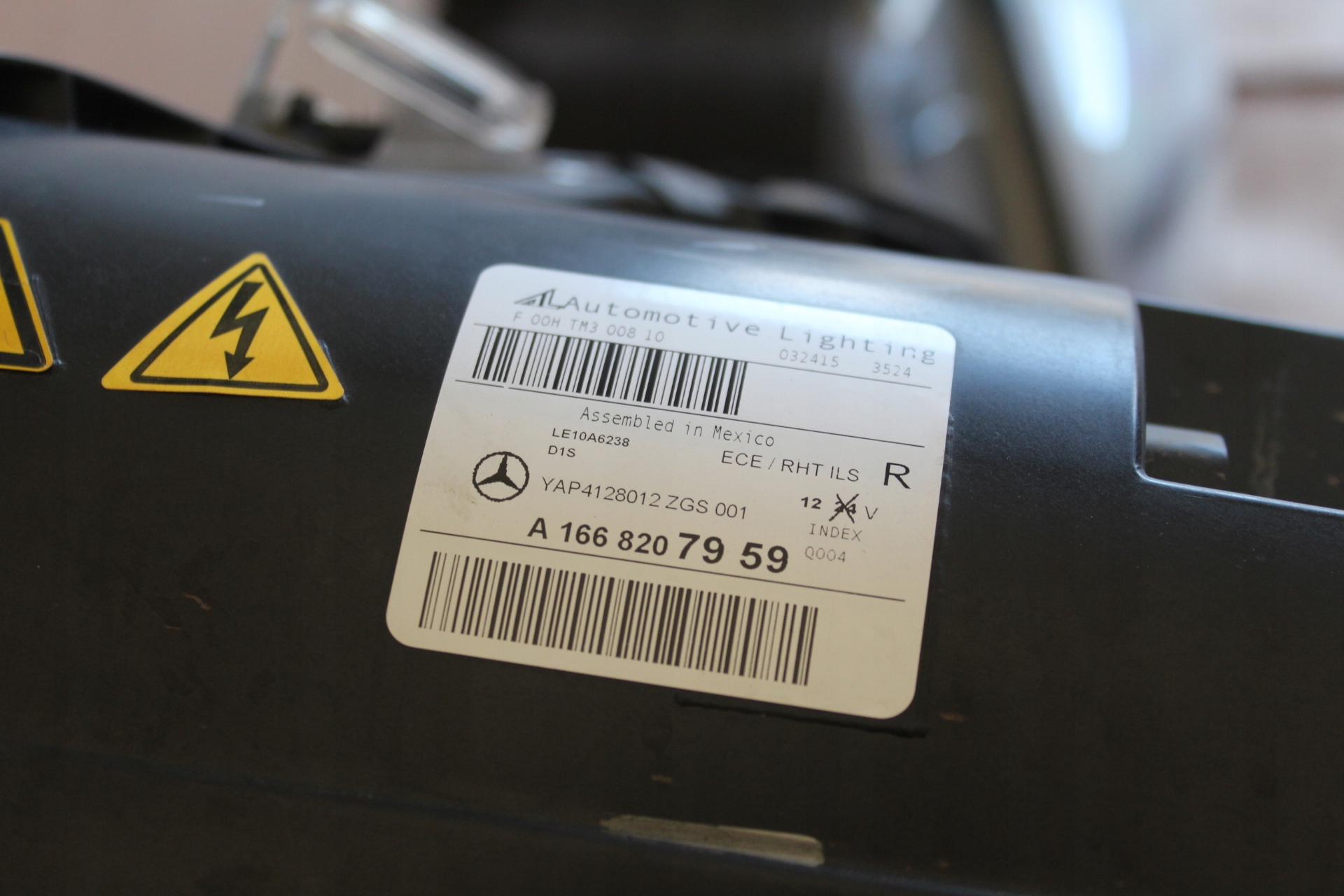 Reflektory lampy przód komplet Mercedes GLE ML 166 Wersja Europejska