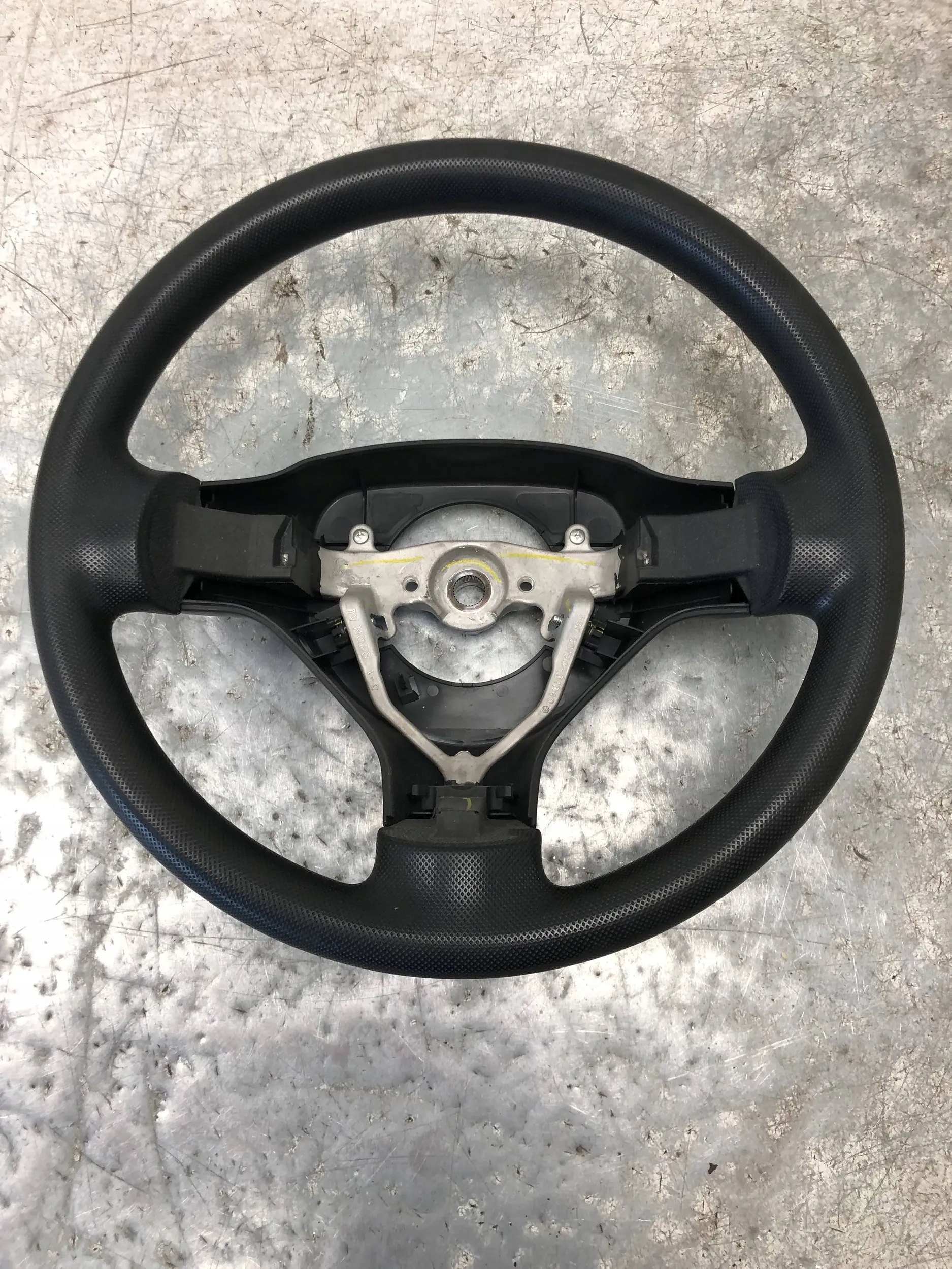lenkrad leder PEUGEOT 107