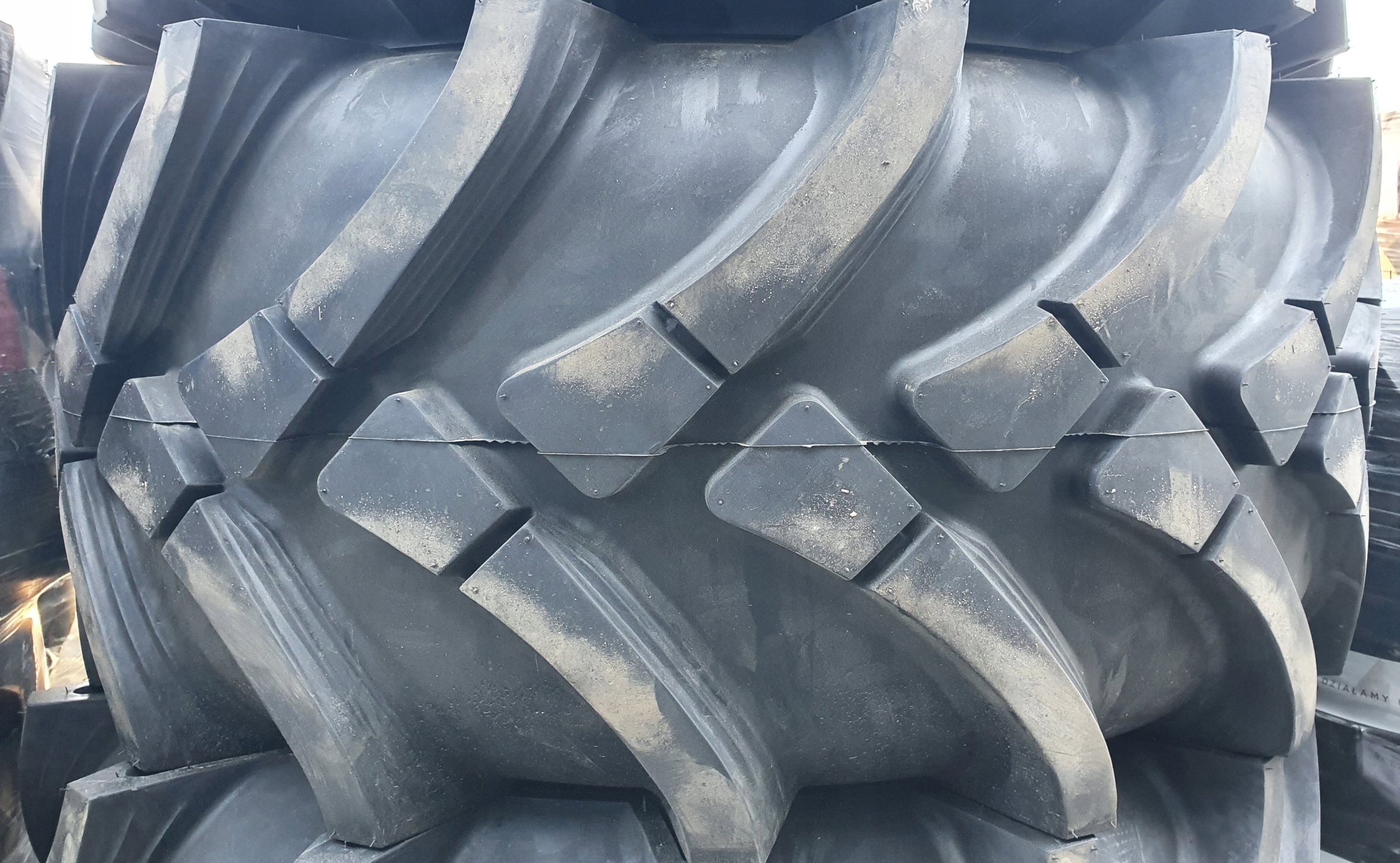 Opony 2 x 18 19 5 CAMSO SOLIDEAL 4L R1 2 sztuki Brand Other