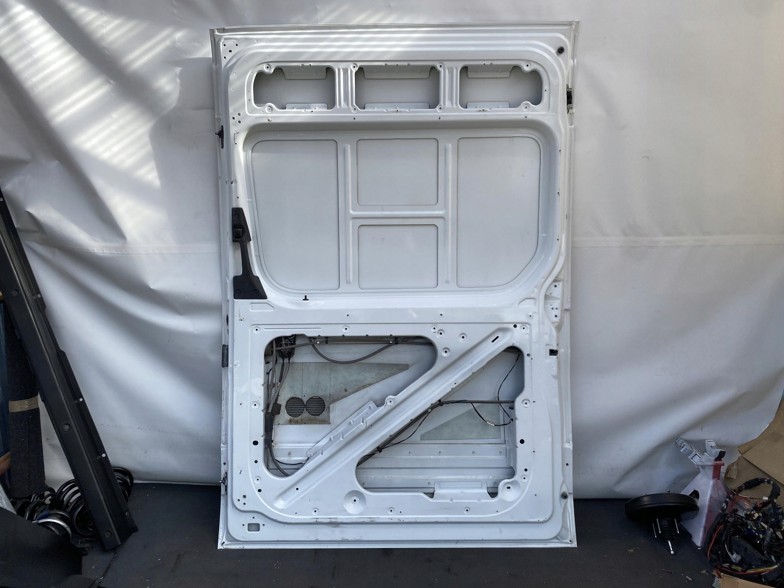 SPRINTER 907 910 17- door SUWANE sliding side right BIALE A9107322900