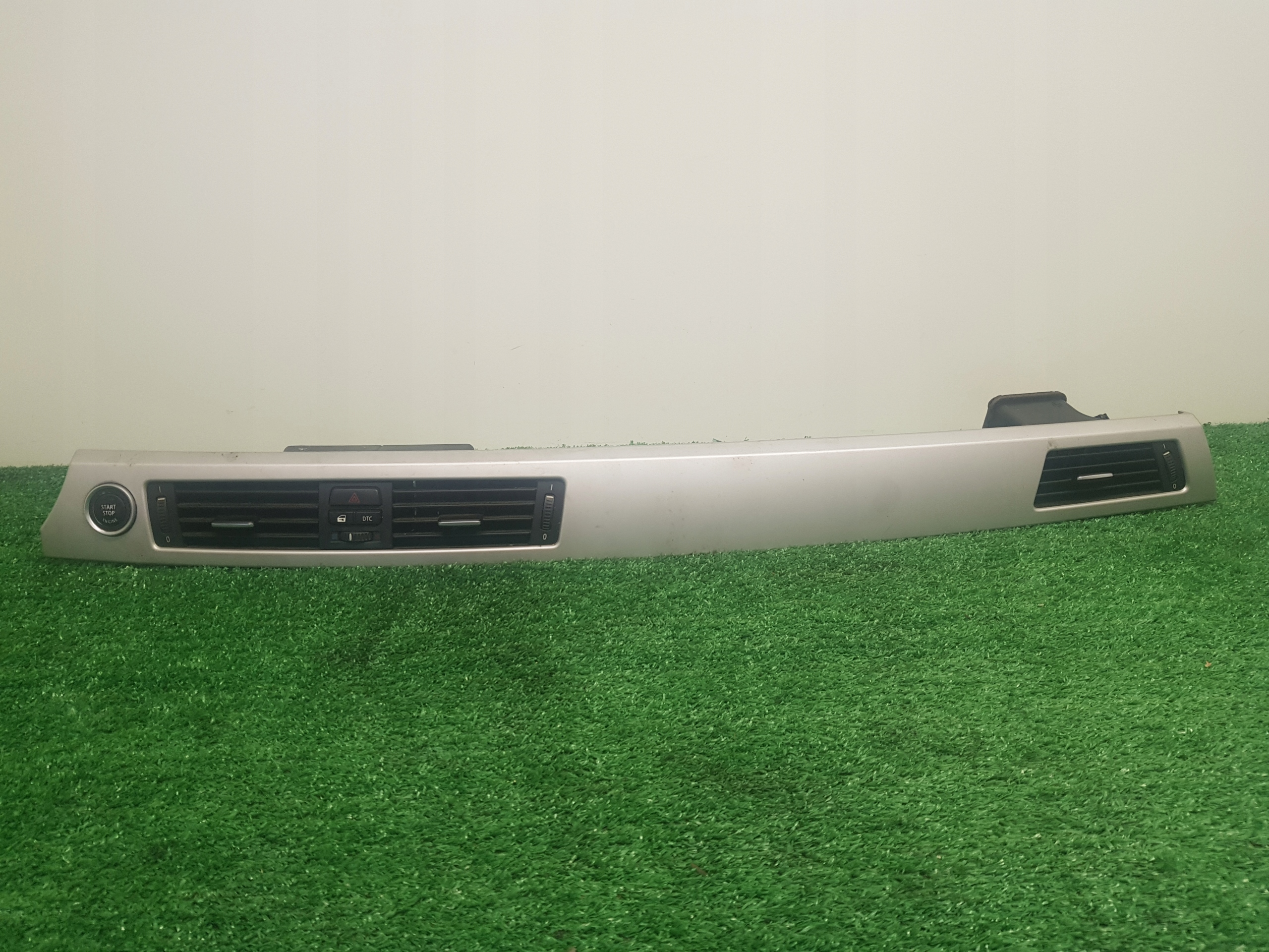 lista DEKOR táblák BMW E91 9201023-02