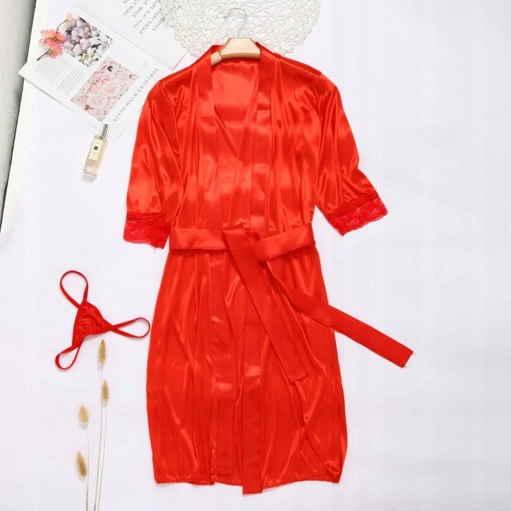 SATYNOWY SZLAFROK HALKA KORONKA STRINGI +POŃCZOCHY Wzór dominujący bez wzoru