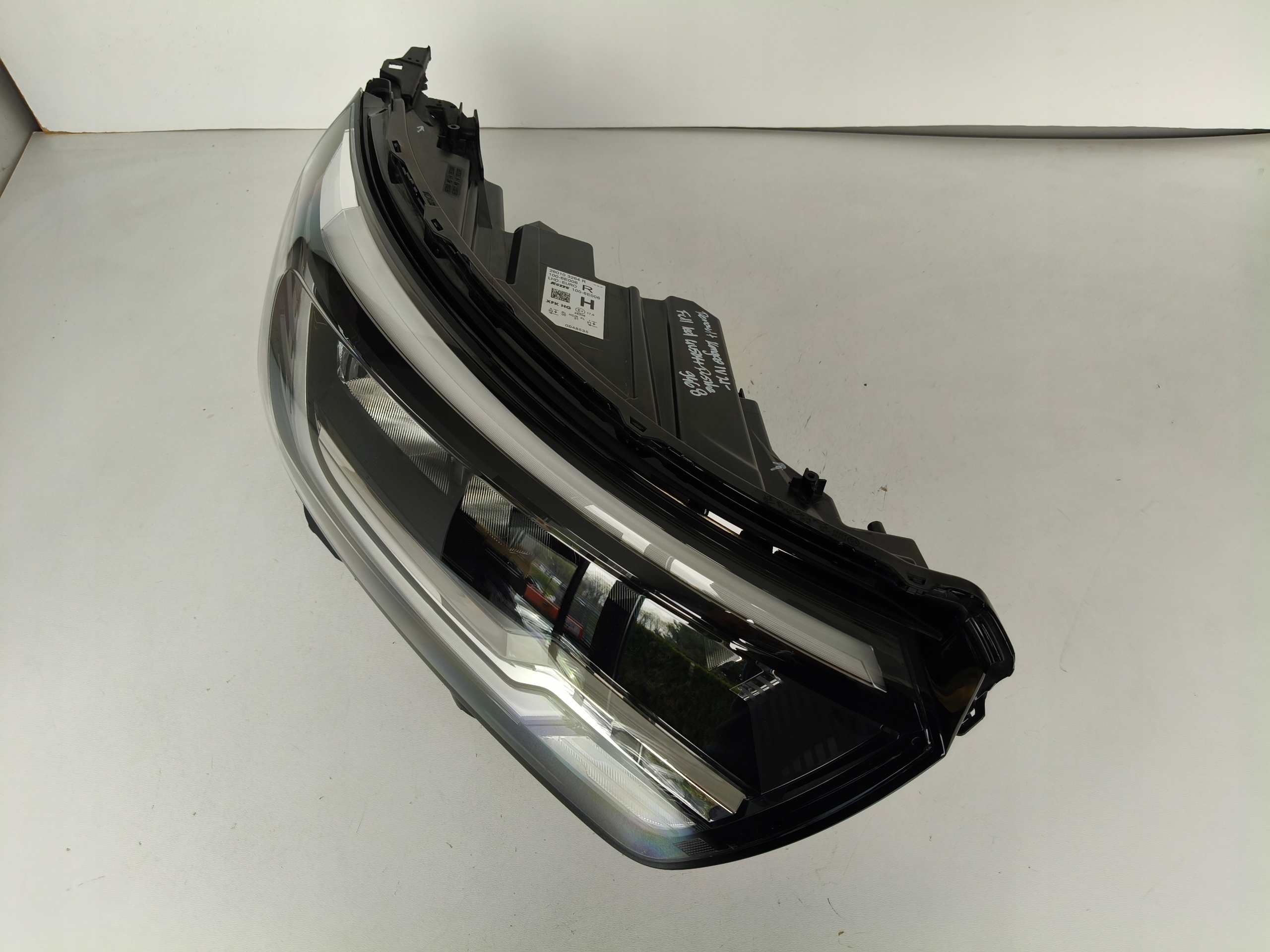 light right REFLEKTOR RENAULT KANGOO IV 21- FULL LED
