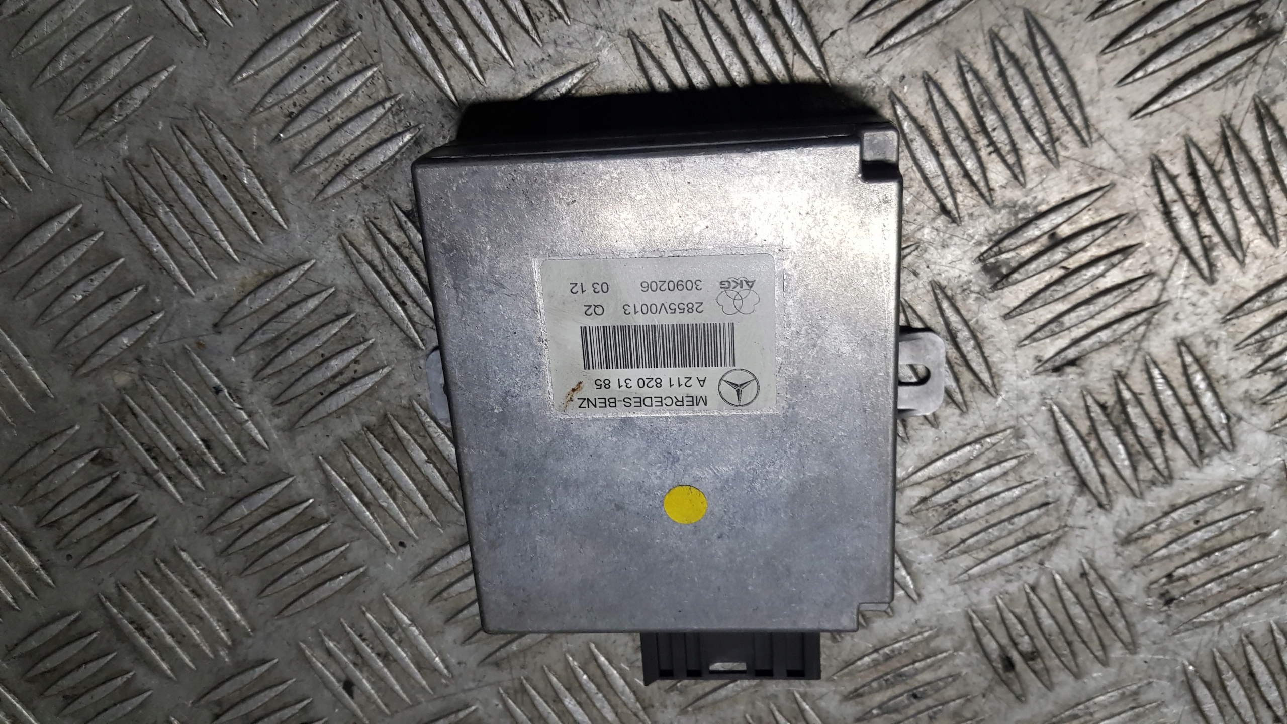 MERCEDES W211 control unit module TELEFONU A2118203185
