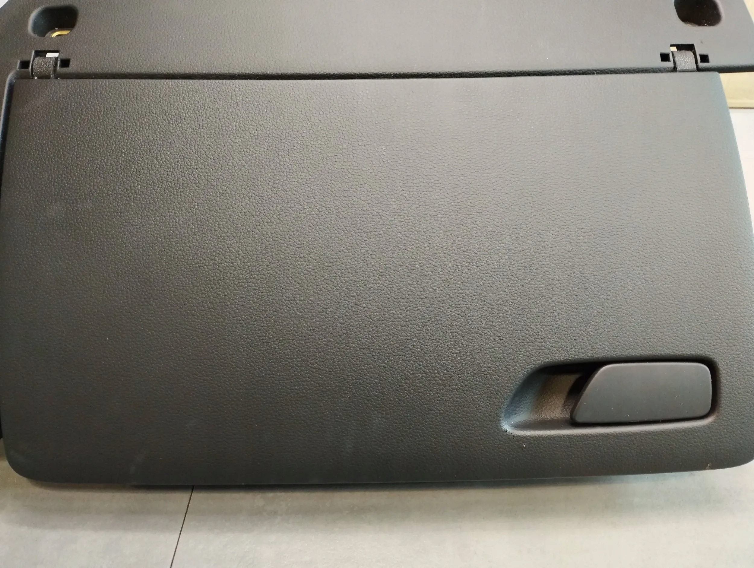 Audi A3 8V Handschuhfach des Beifahrers 8V1857035B