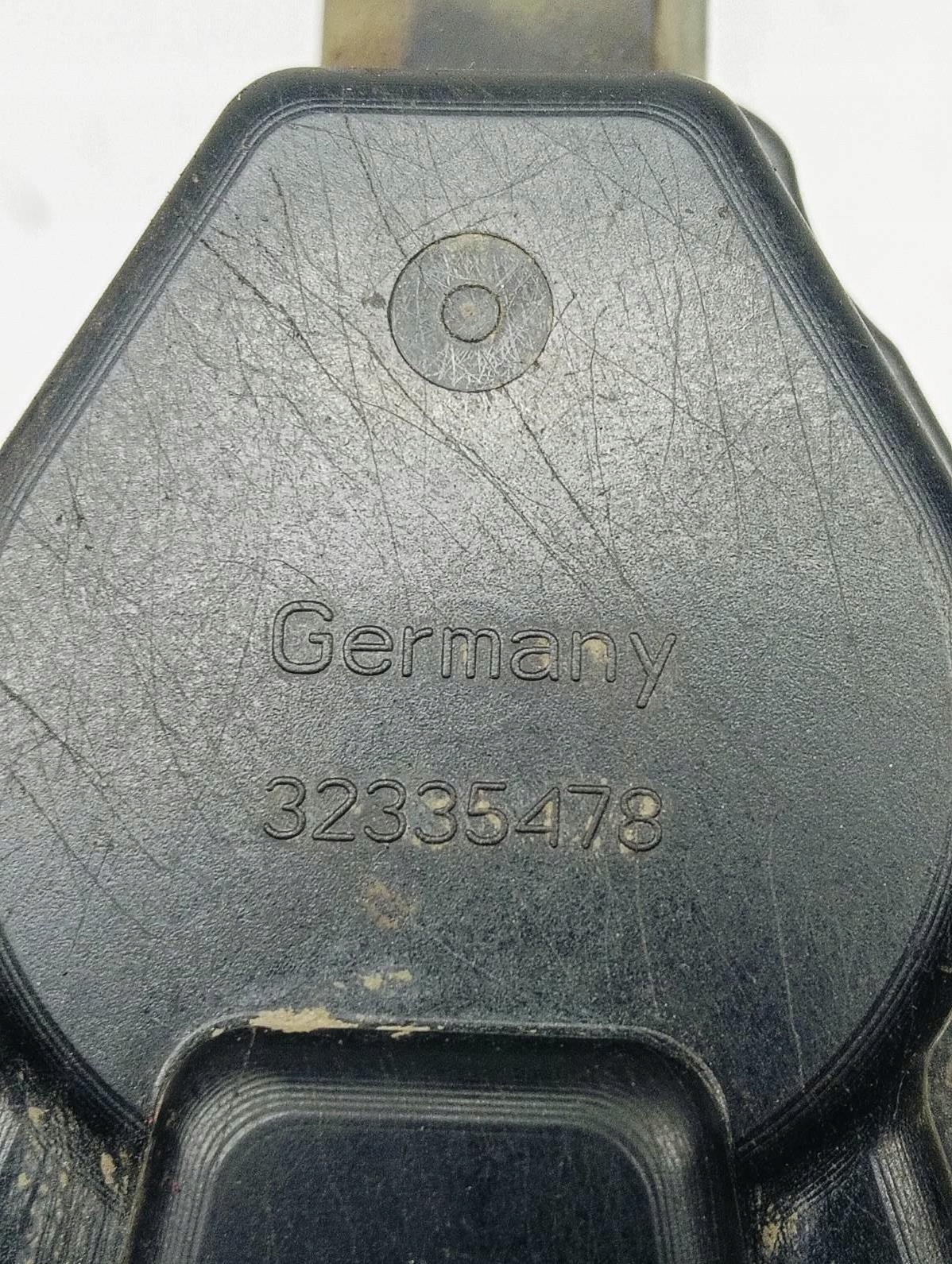 caliper brake left rear part Audi A4 B8 2.0 TDI 32335478