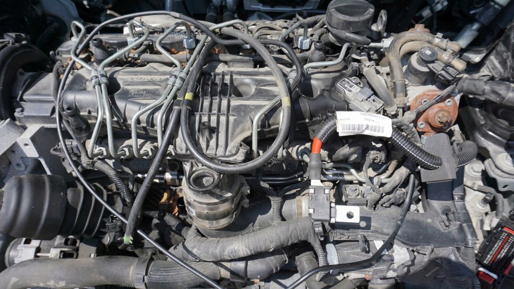 VOLVO S60 V60 XC60 2.4 D4 complete engine D5244T12