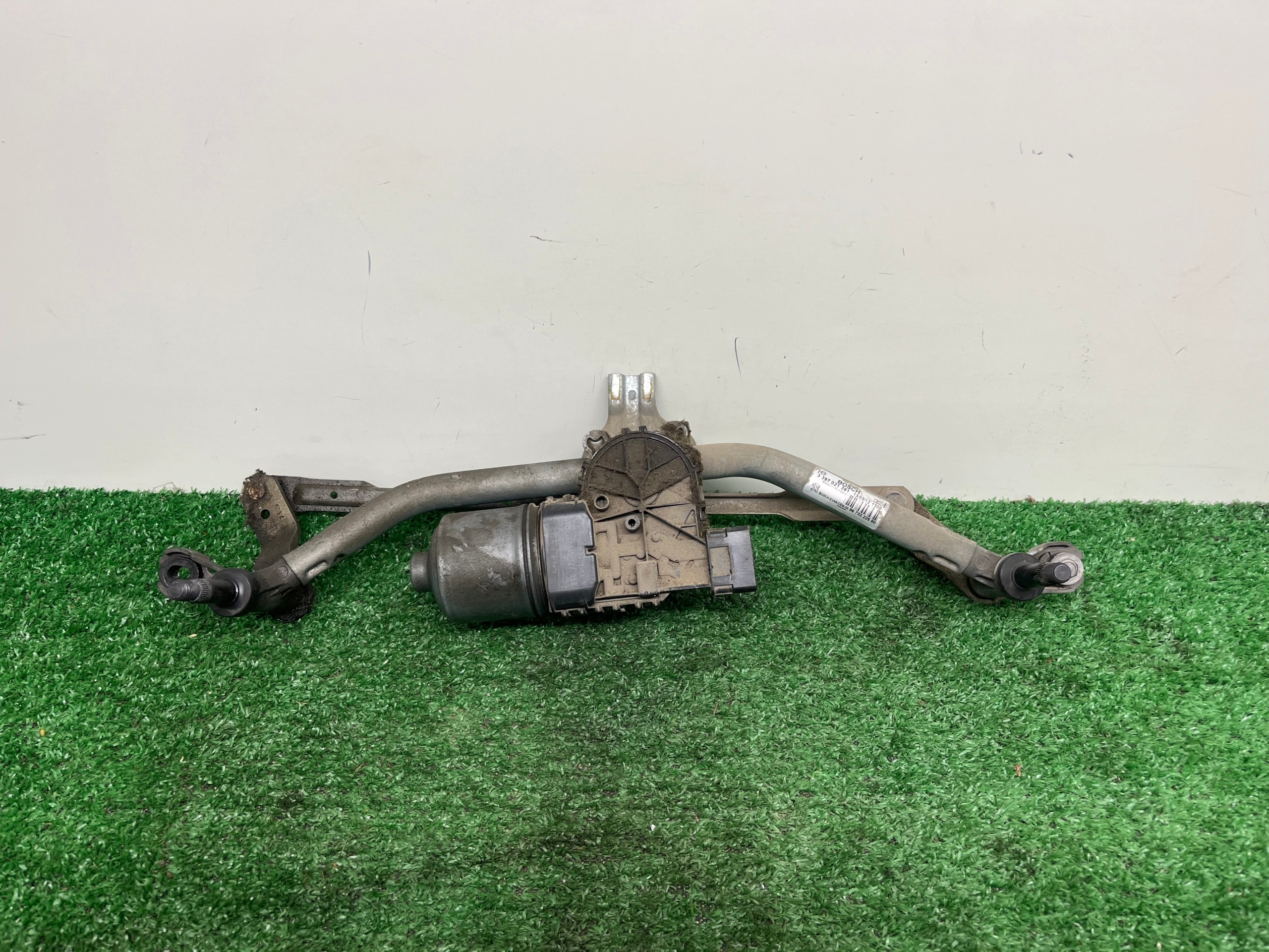 wiper mechanism front PEUGEOT 208 967322580