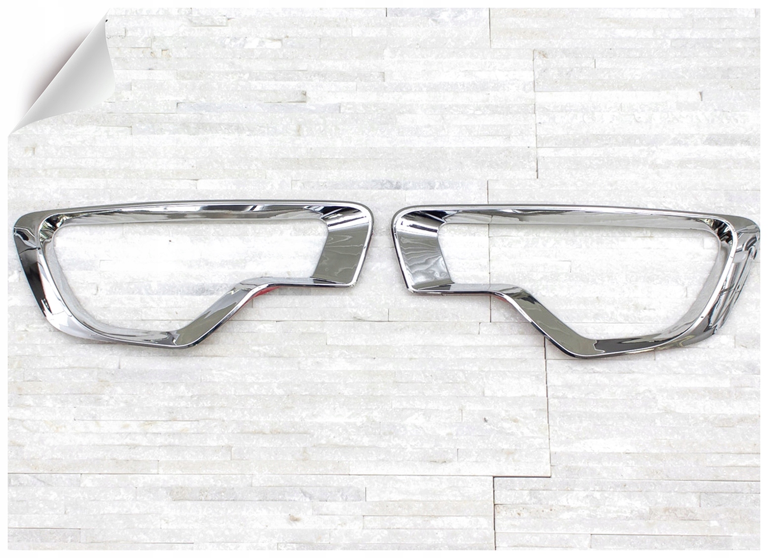 KIA SPORTAGE NAKŁADKI HALOGENÓW PRZÓD 08-10 Producent inny