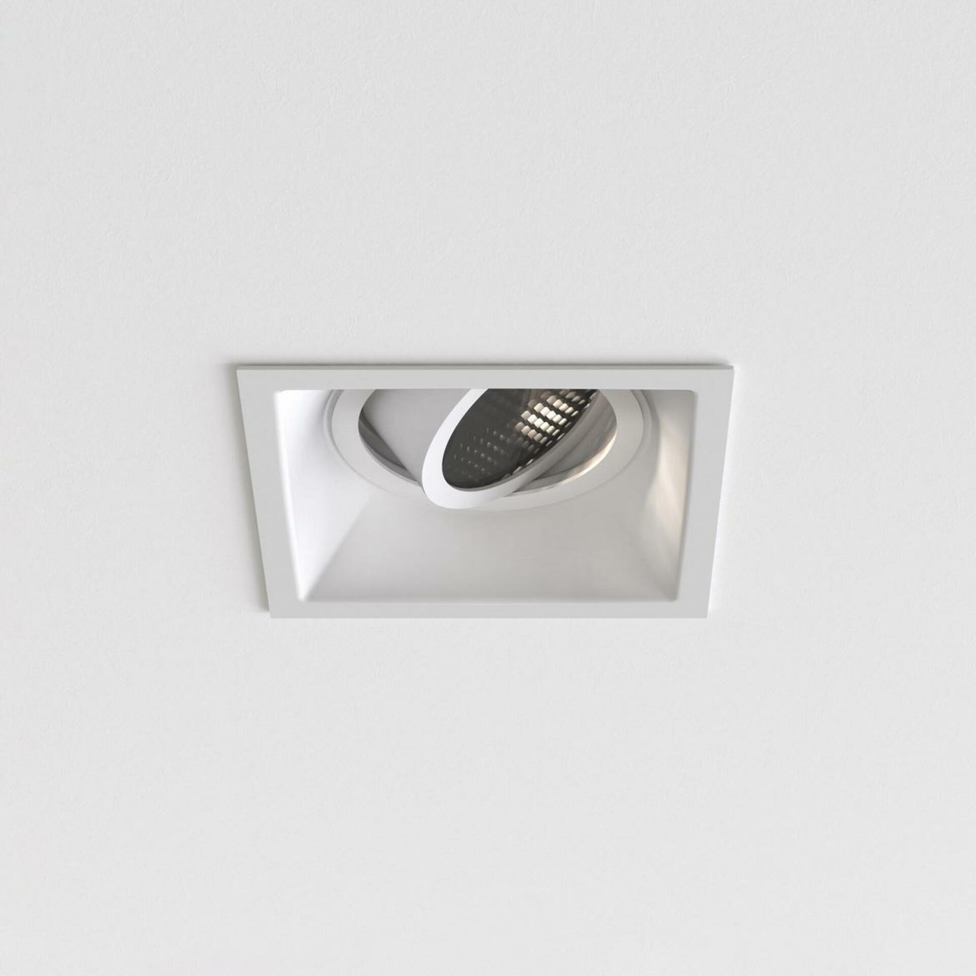 Astro Minima Slimline Square downlight 6W GU10 bílá, protipožární, nastavit