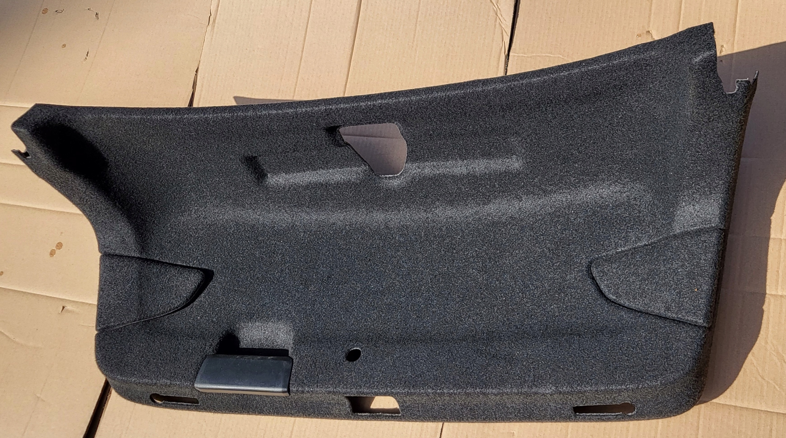 upholstery side bonnet rear part boot AUDI A4 B9 AVANT OE 8W5867975M