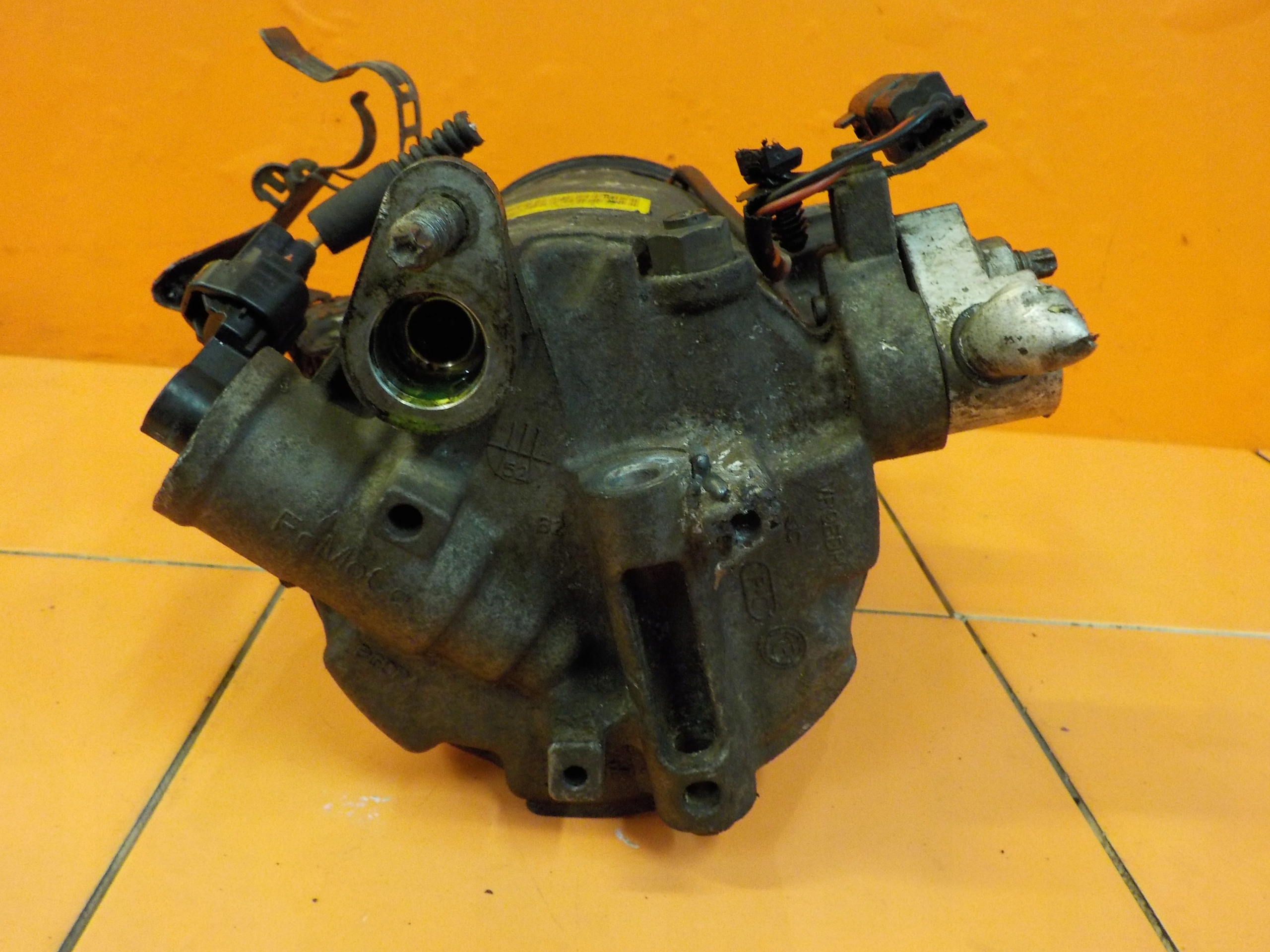 компрессор кондиционера FORD Focus MK2 c-max 1.8 4M5K-9D629-AC