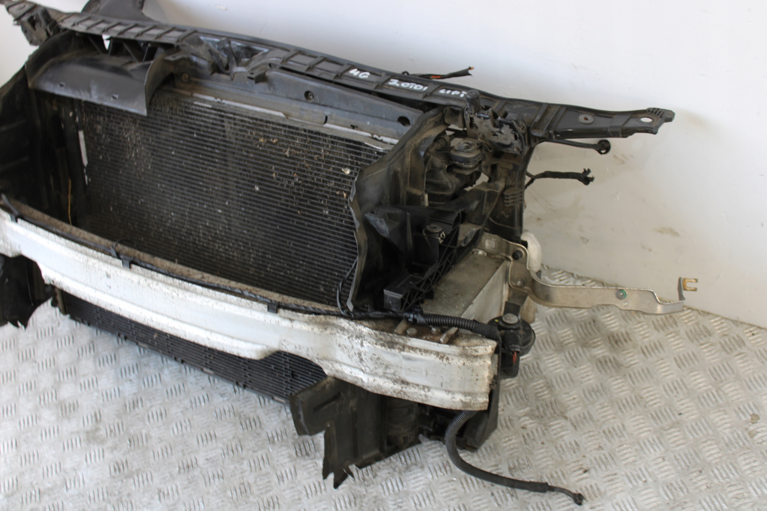 support panel for radiators radiator pillar AUDI A6 C7 4G0 4G9 LIFT 2,0 TDI