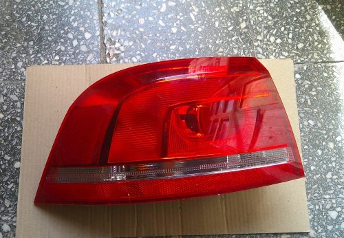 VW PASSAT B7 2010-2013 COMBI KOMBI LEWA TYLNA LAMPA ORYGINAŁ 3AF945095E