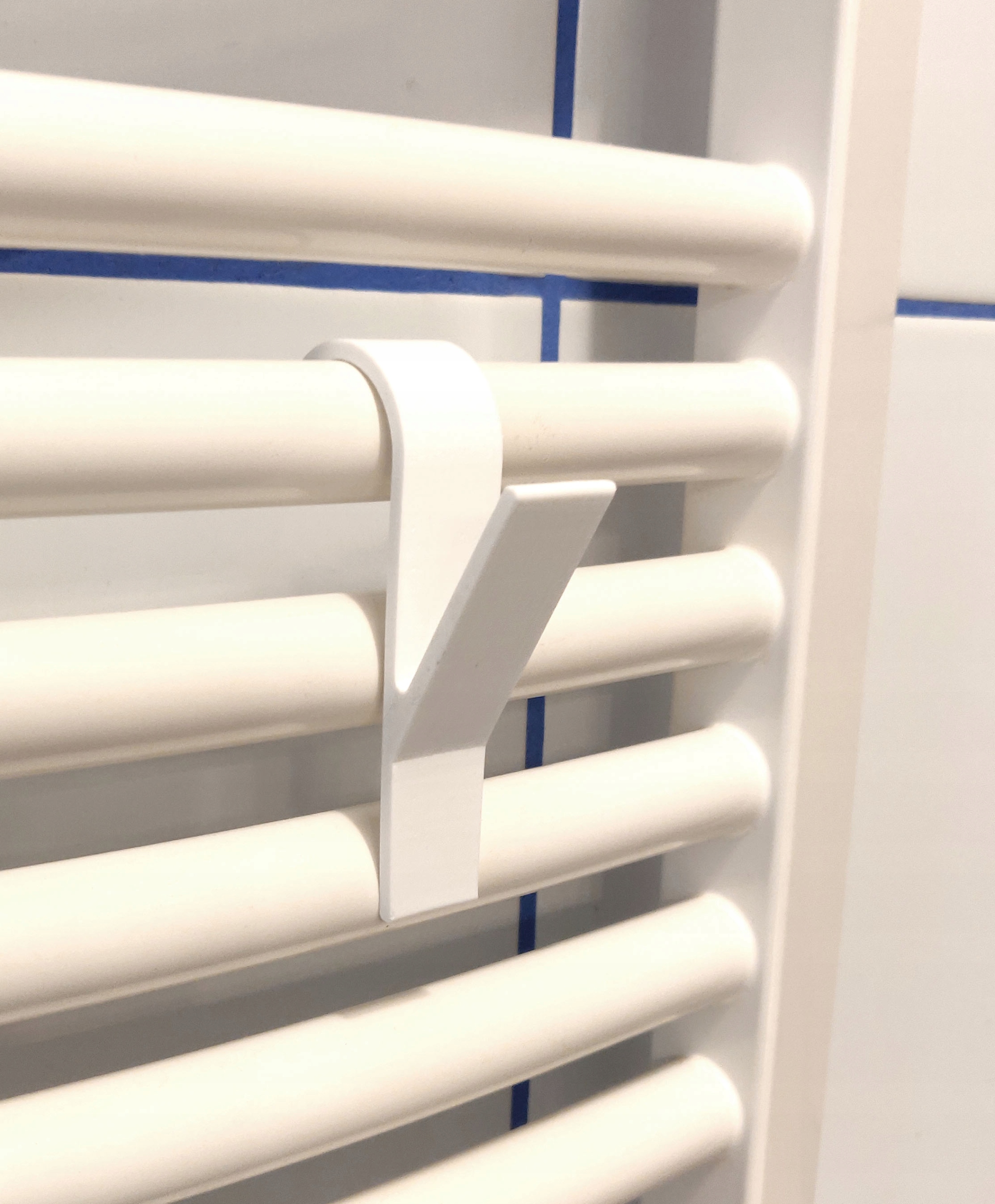 Haczyk wieszak na kaloryfer grzejnik mocny 4 szt Marka inna