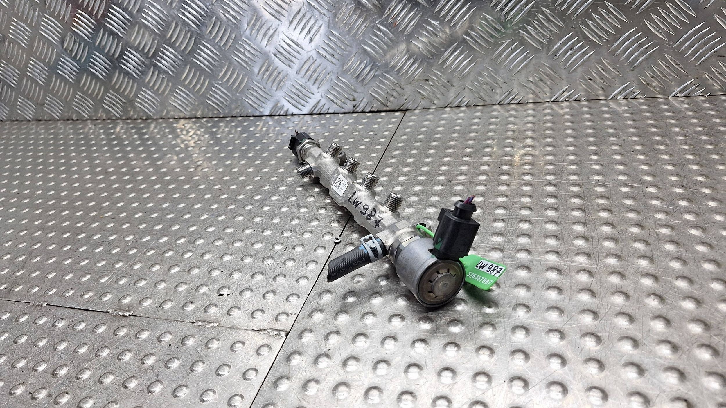 injection ramp sensor 05L089 OCTAVIA IV LEON IV KODIAQ GOLF VIII 2.0TDI