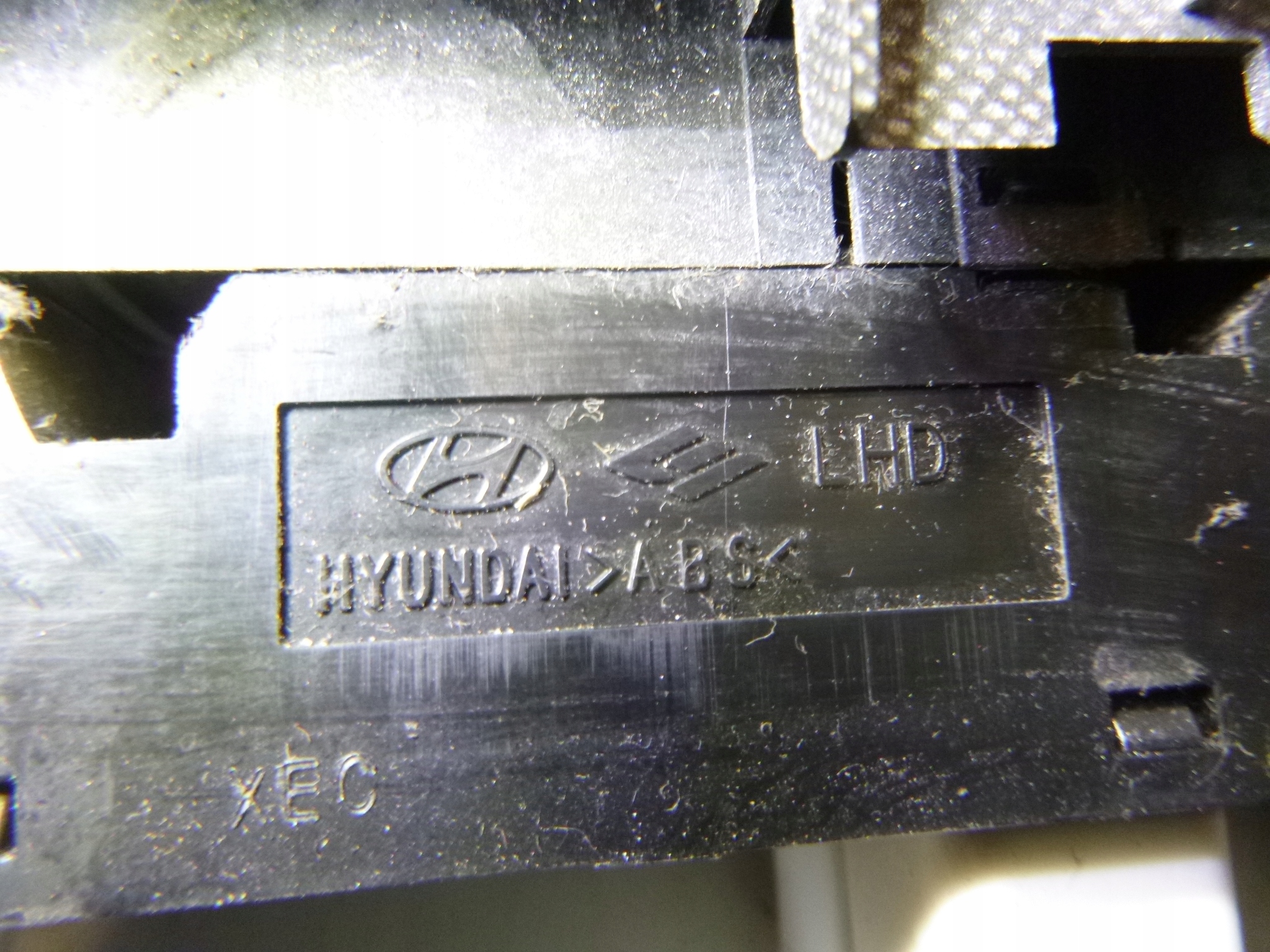switch panel of the window left Hyundai Getz 02r.