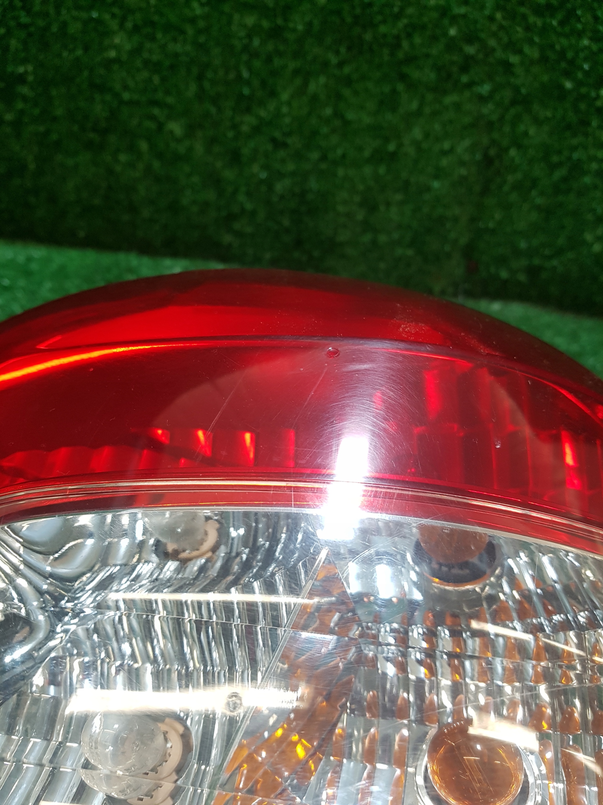 light right rear TOYOTA YARIS 2