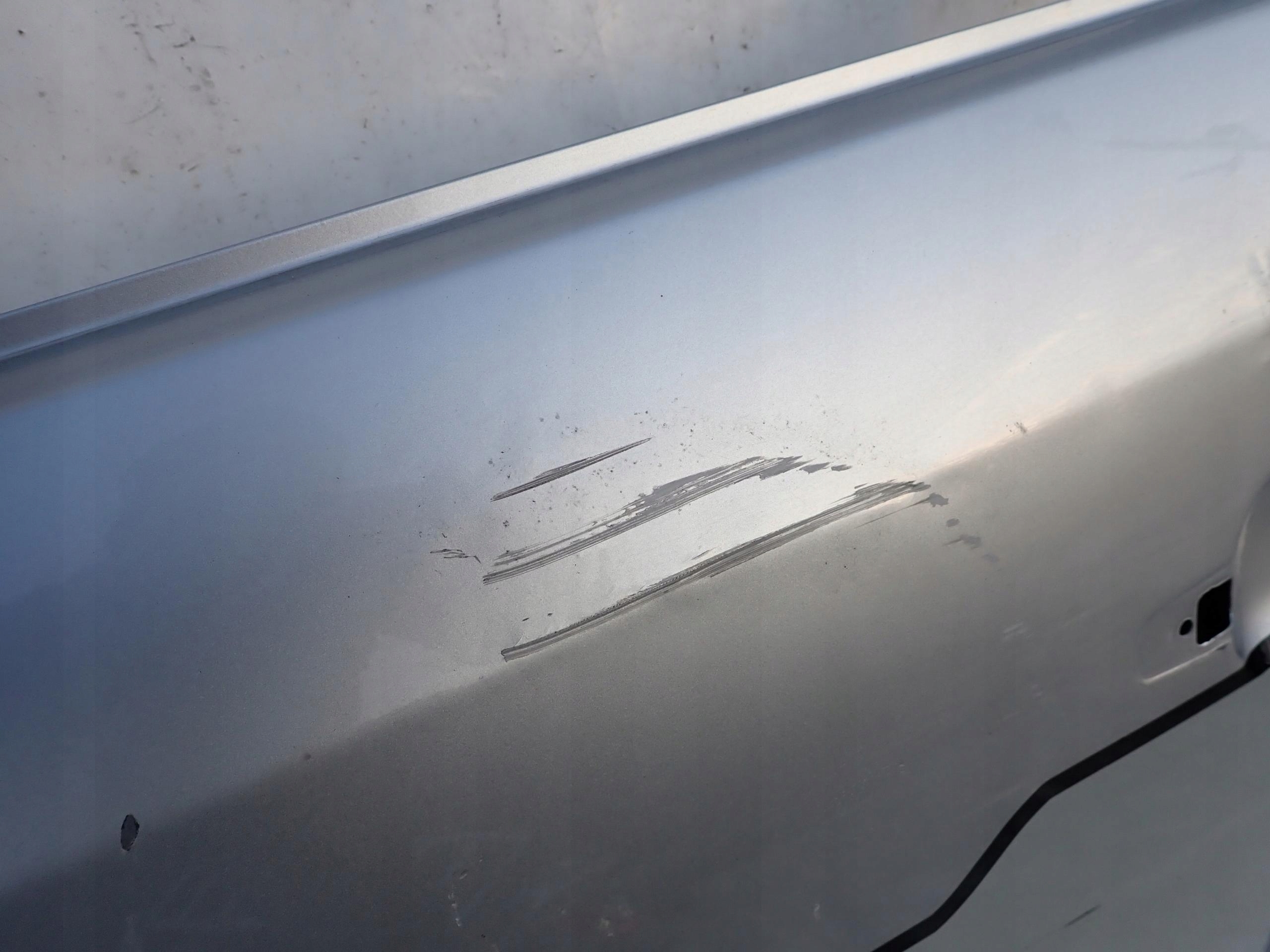VW AMAROK 09- Tür links vorne vorne