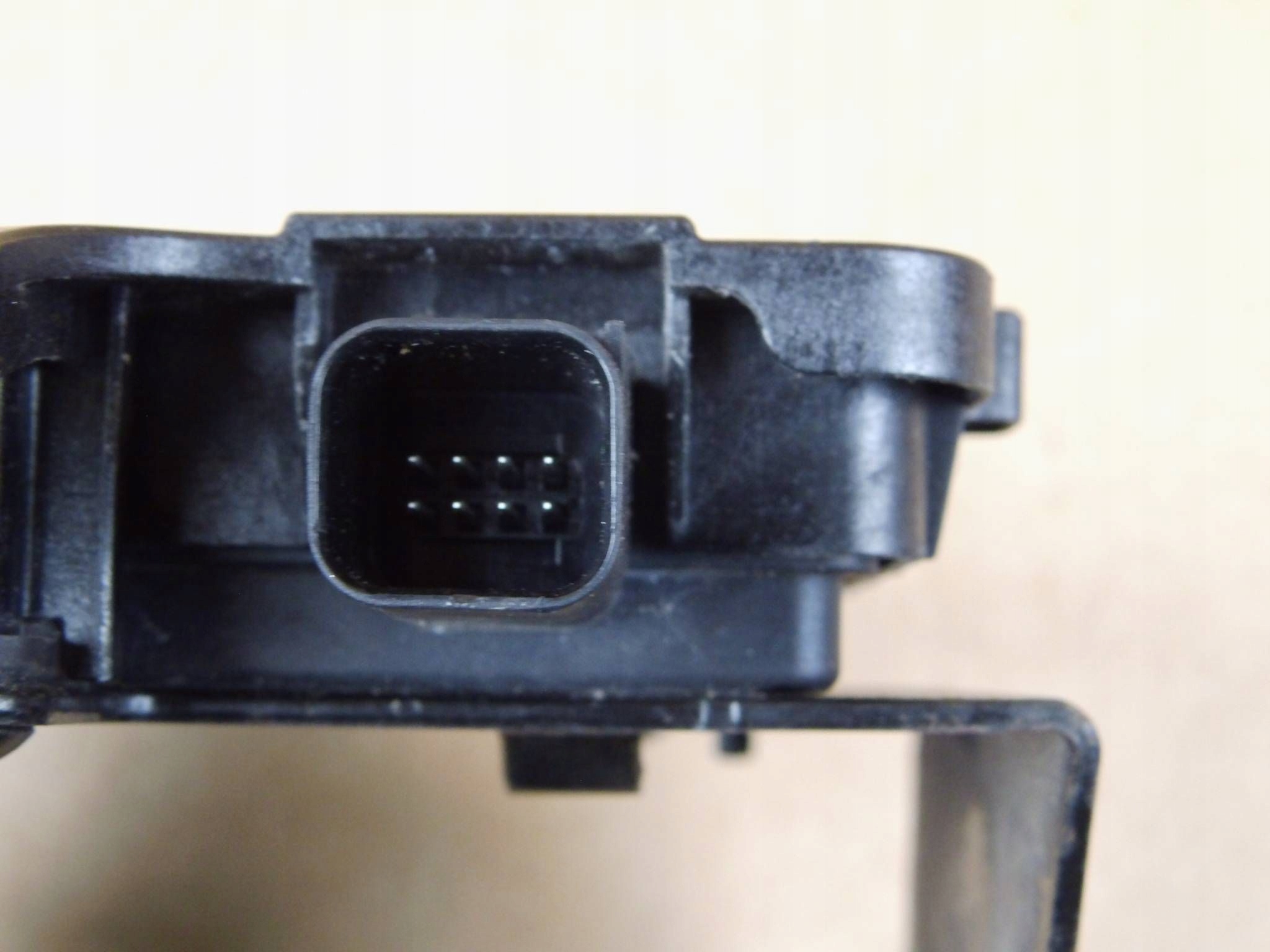 Hyundai Tucson III TL radar sensor sensor martwego pola left rear part rear