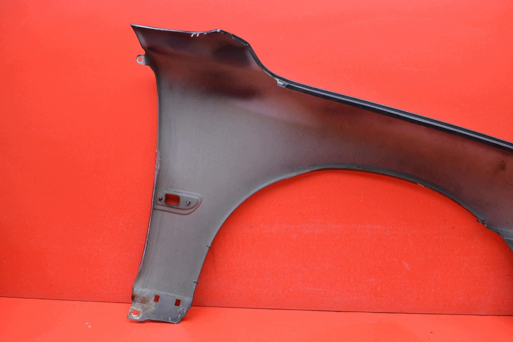fender left front front black VOLVO S60 and V70 II 00-05