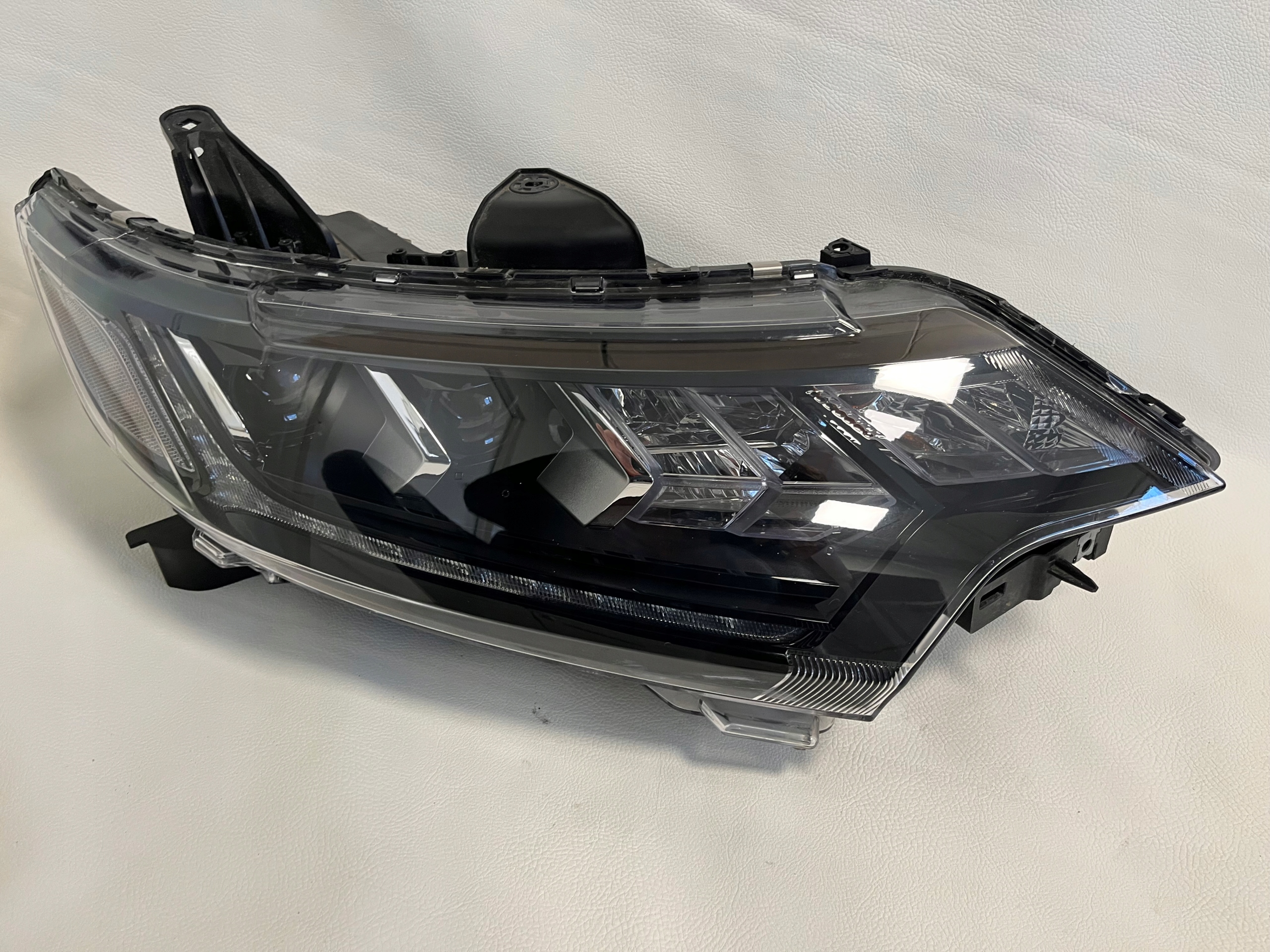 Mitsubishi Outlander 3 Full Led Lift right front