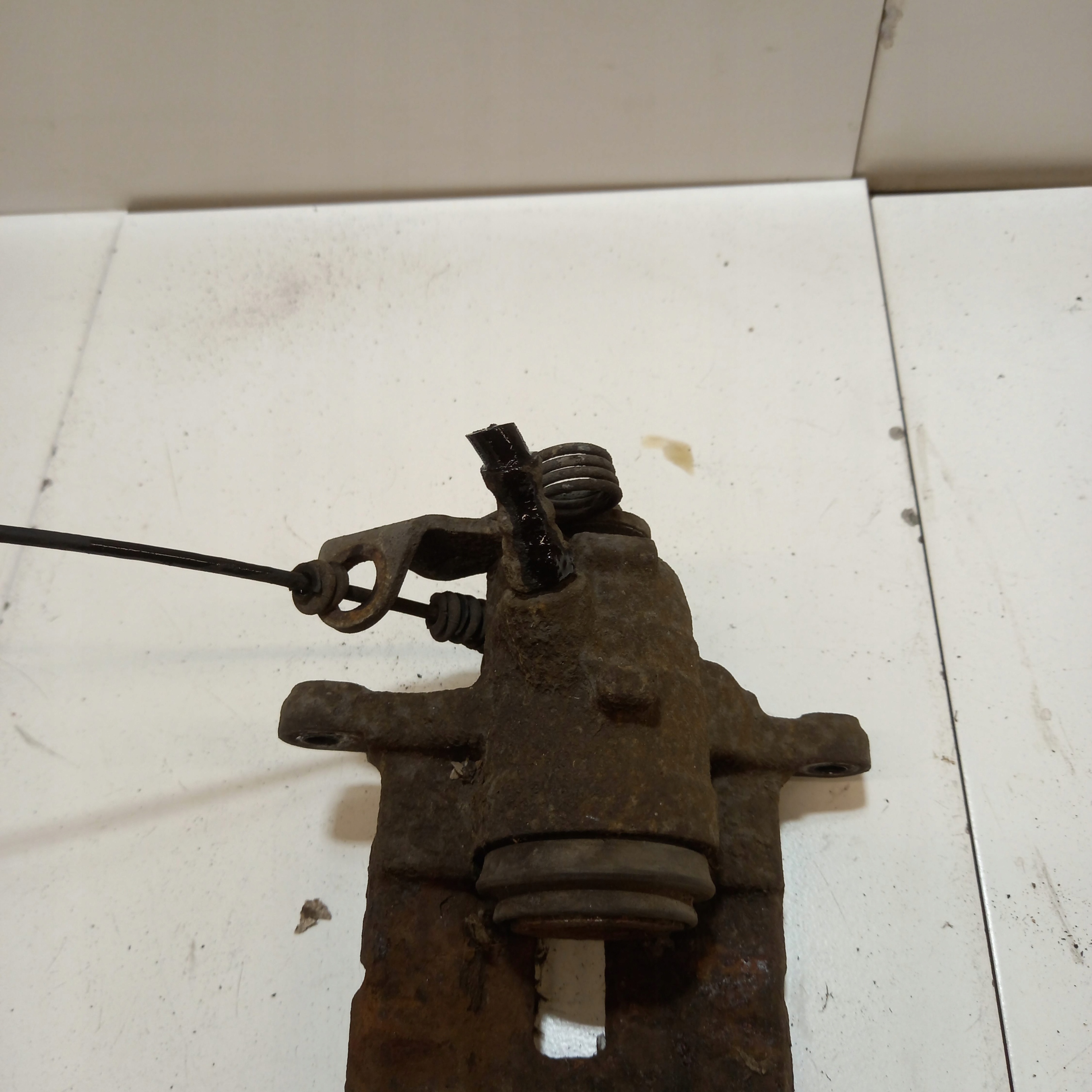 caliper brake left rear part rear VOLKSWAGEN T4