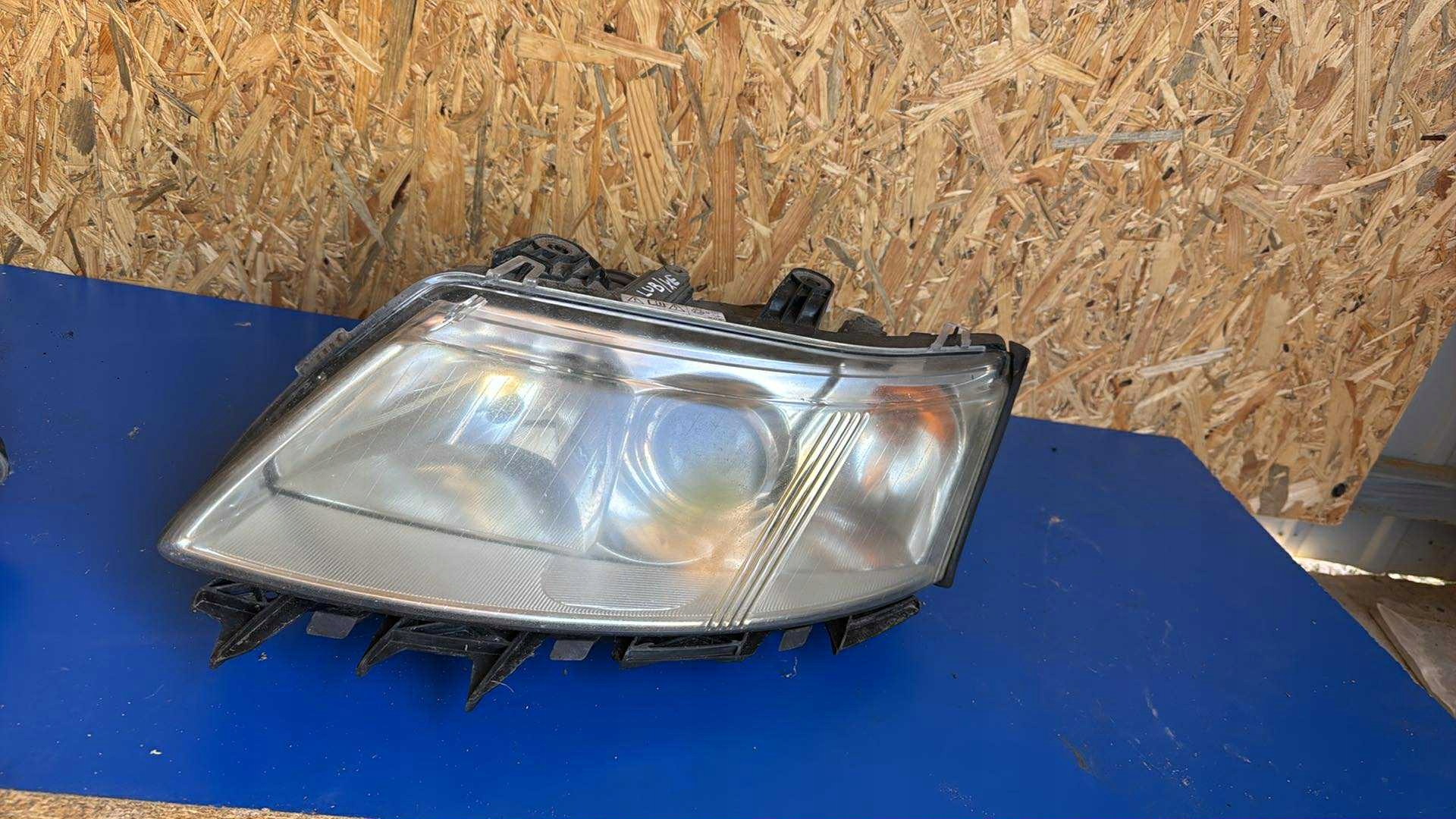 REFLEKTOR left light left front SAAB 93 9-3 XENON PRZEDLIFT 02-07 EUROPA