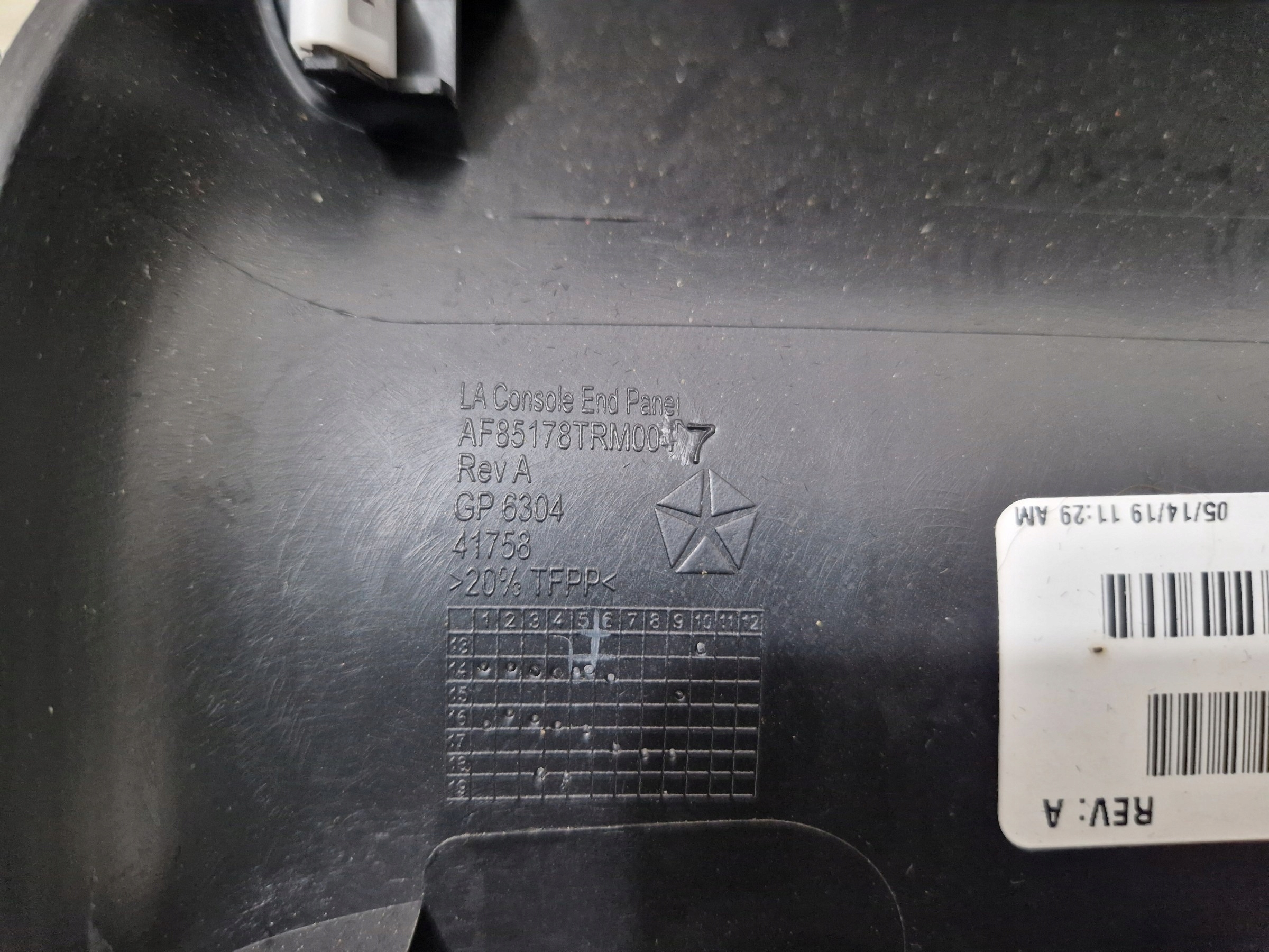 DODGE CHALLENGER 2019- Bouche aération tableau bord Console Moyen AF85510DX9007
