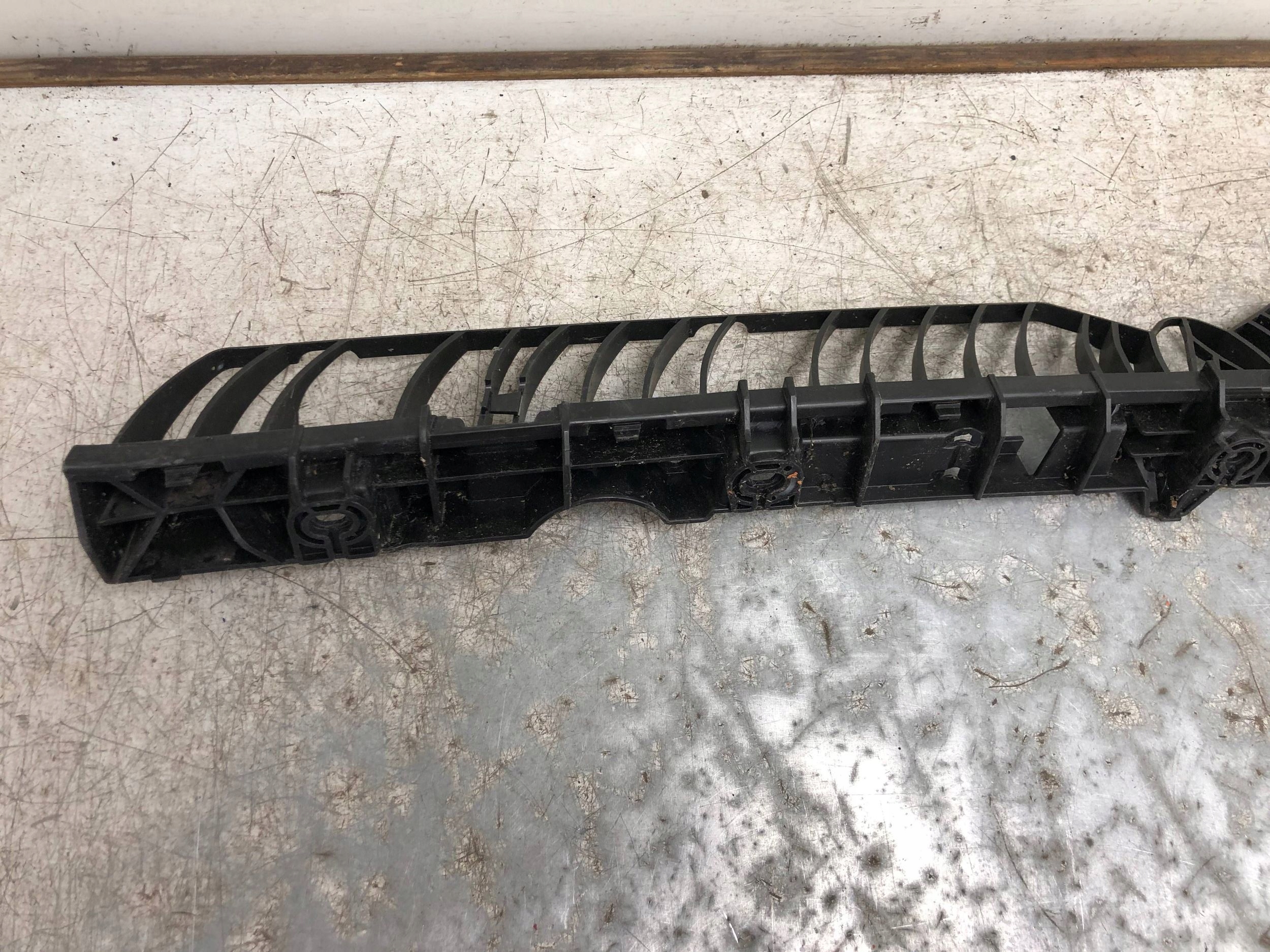 bumper bracket rear part SKODA FABIA IV 6VE807863